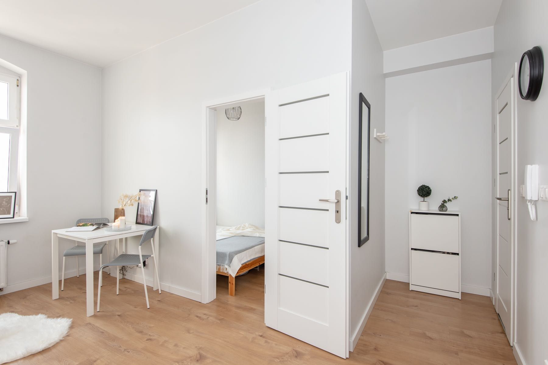 Stylish 2-Room Apartment near Łazarski Market in Poznań