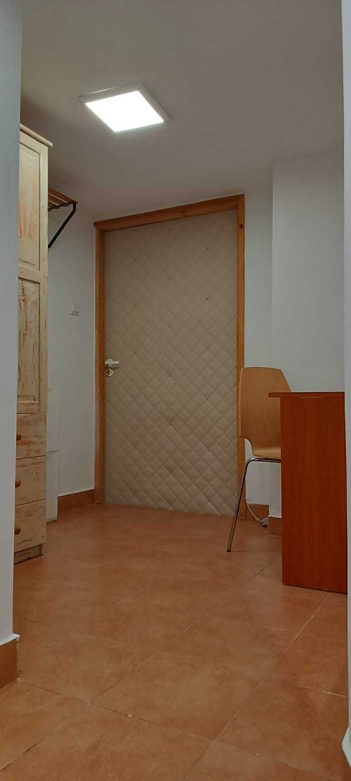 Compact Studio Apartment in Gdańsk Oliwa