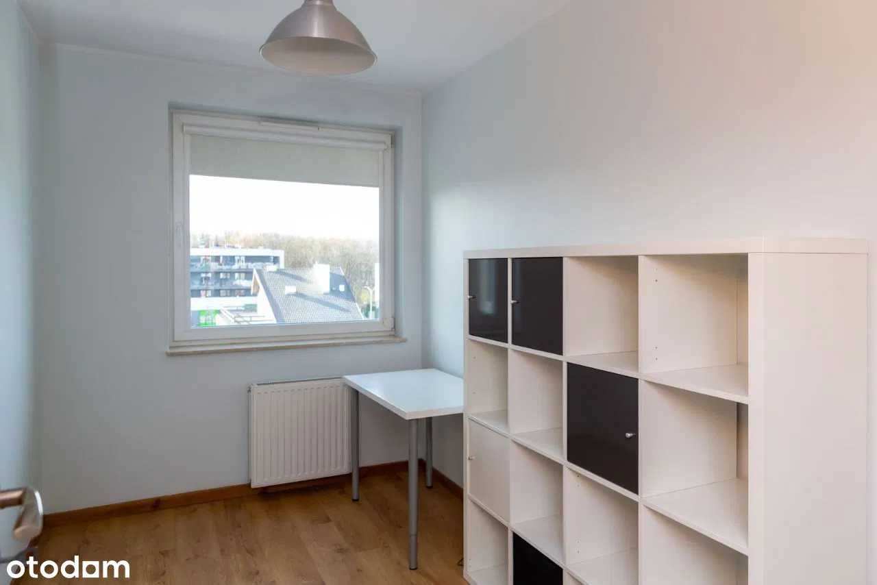 3-Room Apartment in Wrocław with Parking and Modern Design
