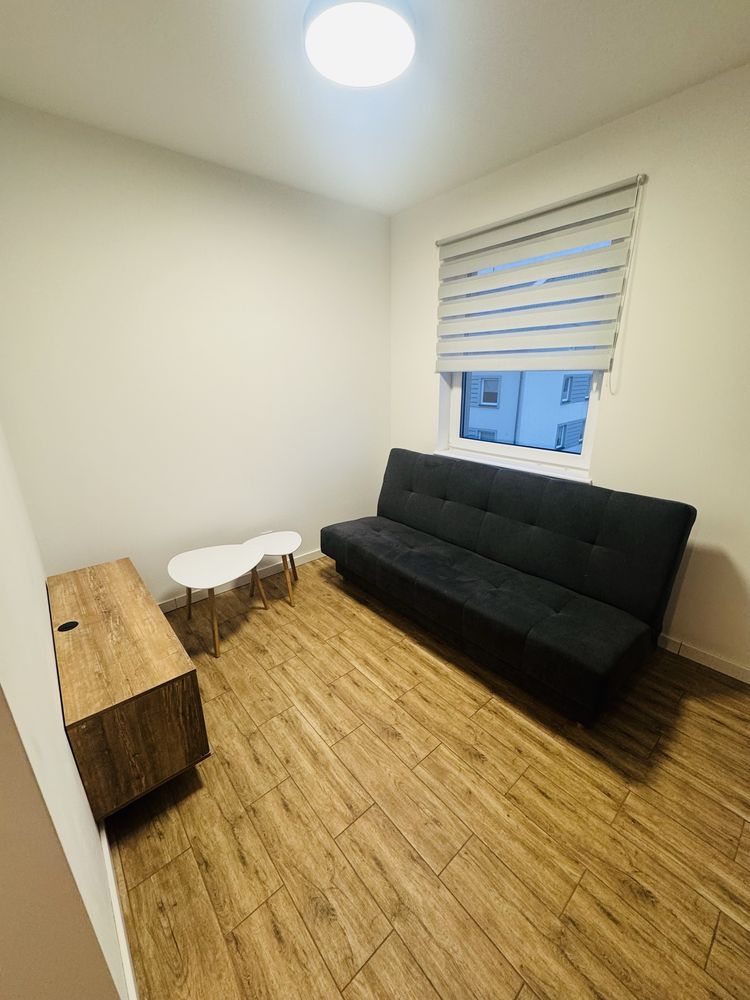 Fully Furnished Studio Apartment with Parking on 3 Diamentów Street