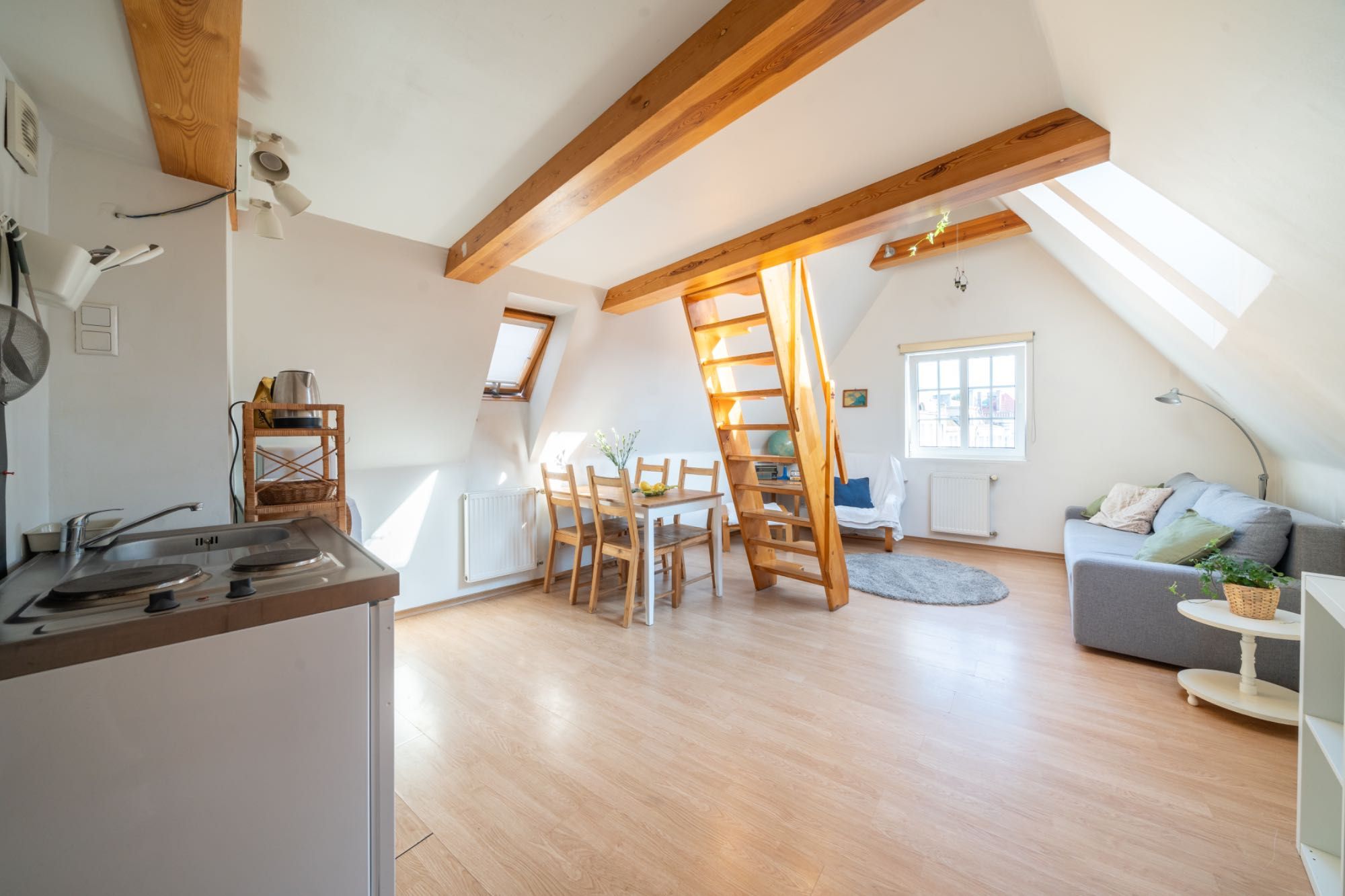Cozy Studio Apartment in Gdansk Old Town