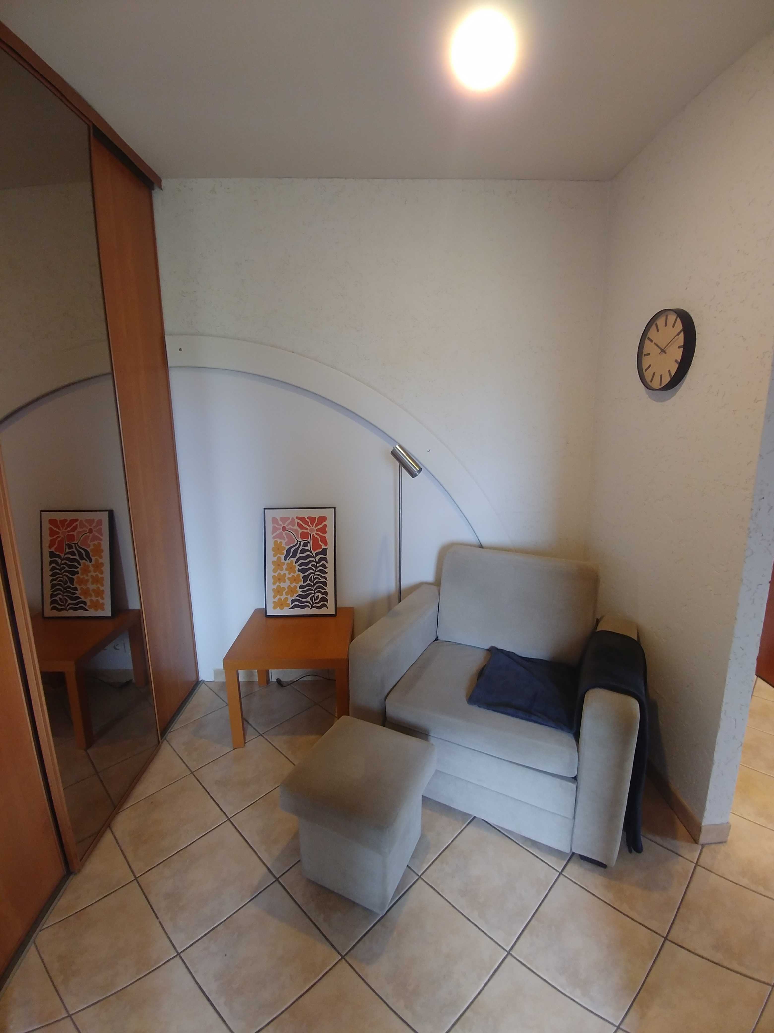 30m² Studio Apartment in Szamotuly with Parking and Basement