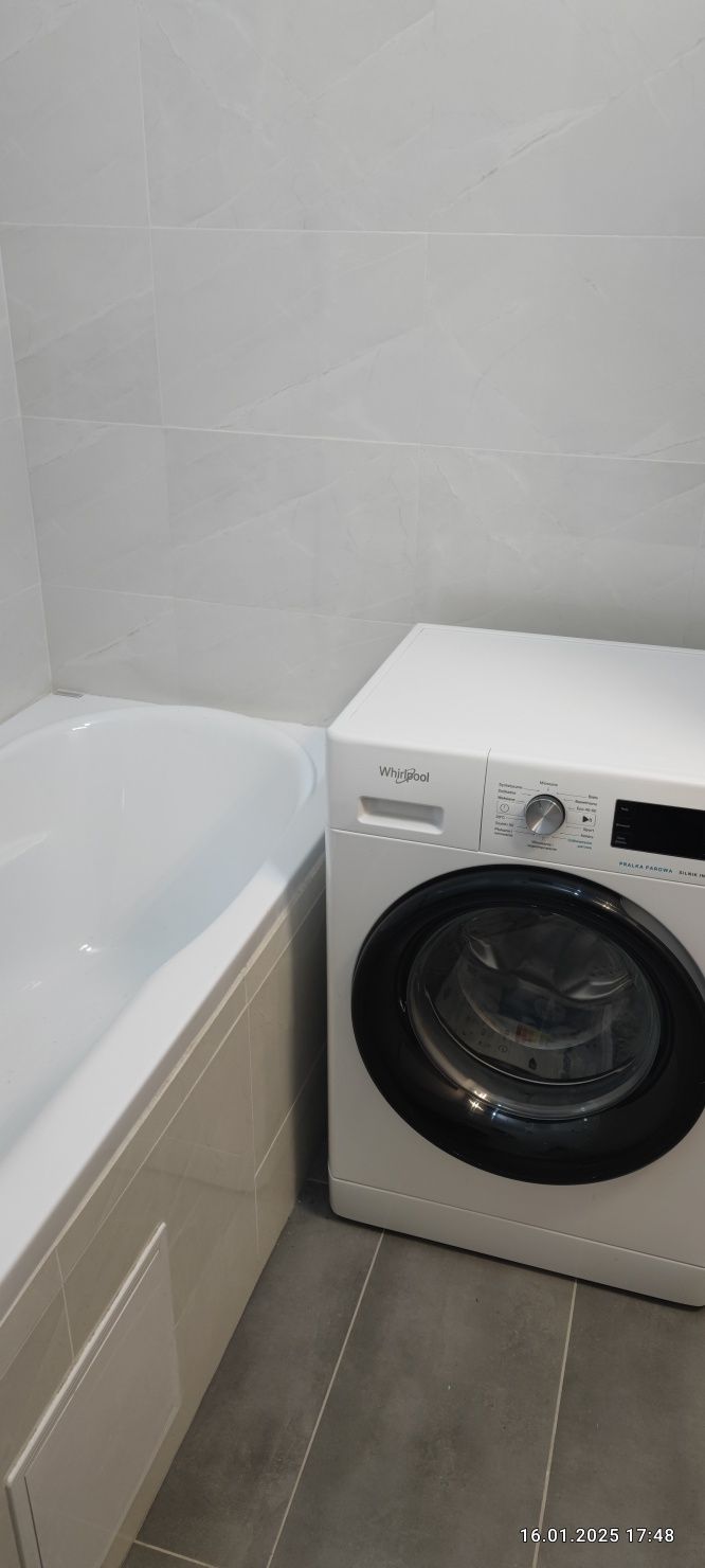 Newly Renovated Studio Apartment near Amenities
