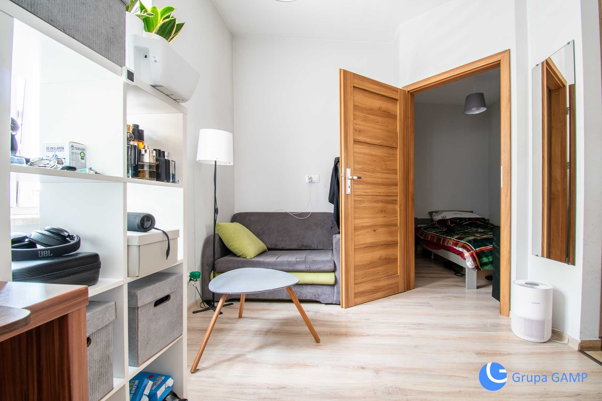 Compact 23m2 Apartment near Opolska with Great Location