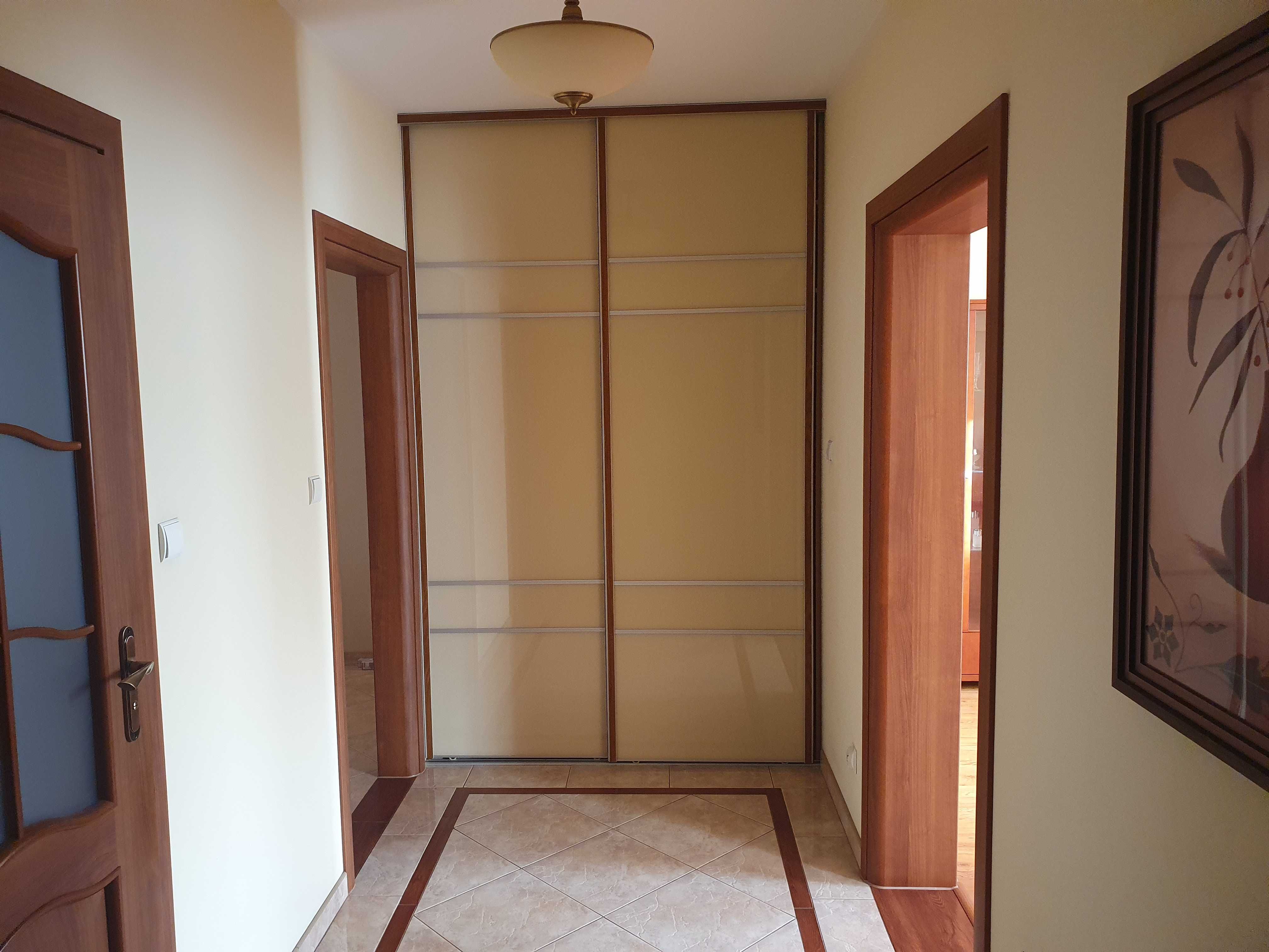 Spacious 60m² Ground Floor Apartment in Raszyn