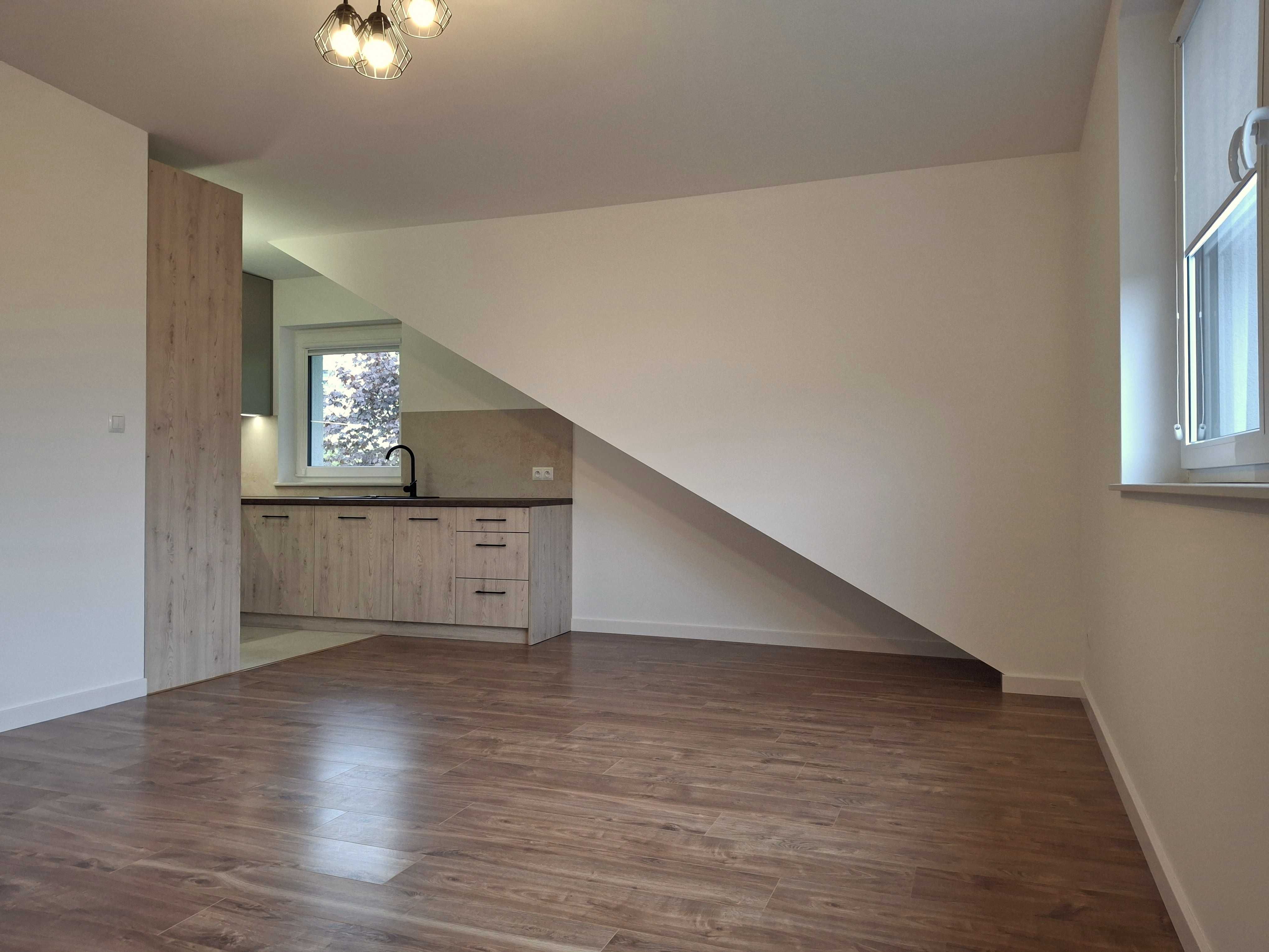 2-Room Unfurnished Apartment near USDK, Modern Building, 45m²