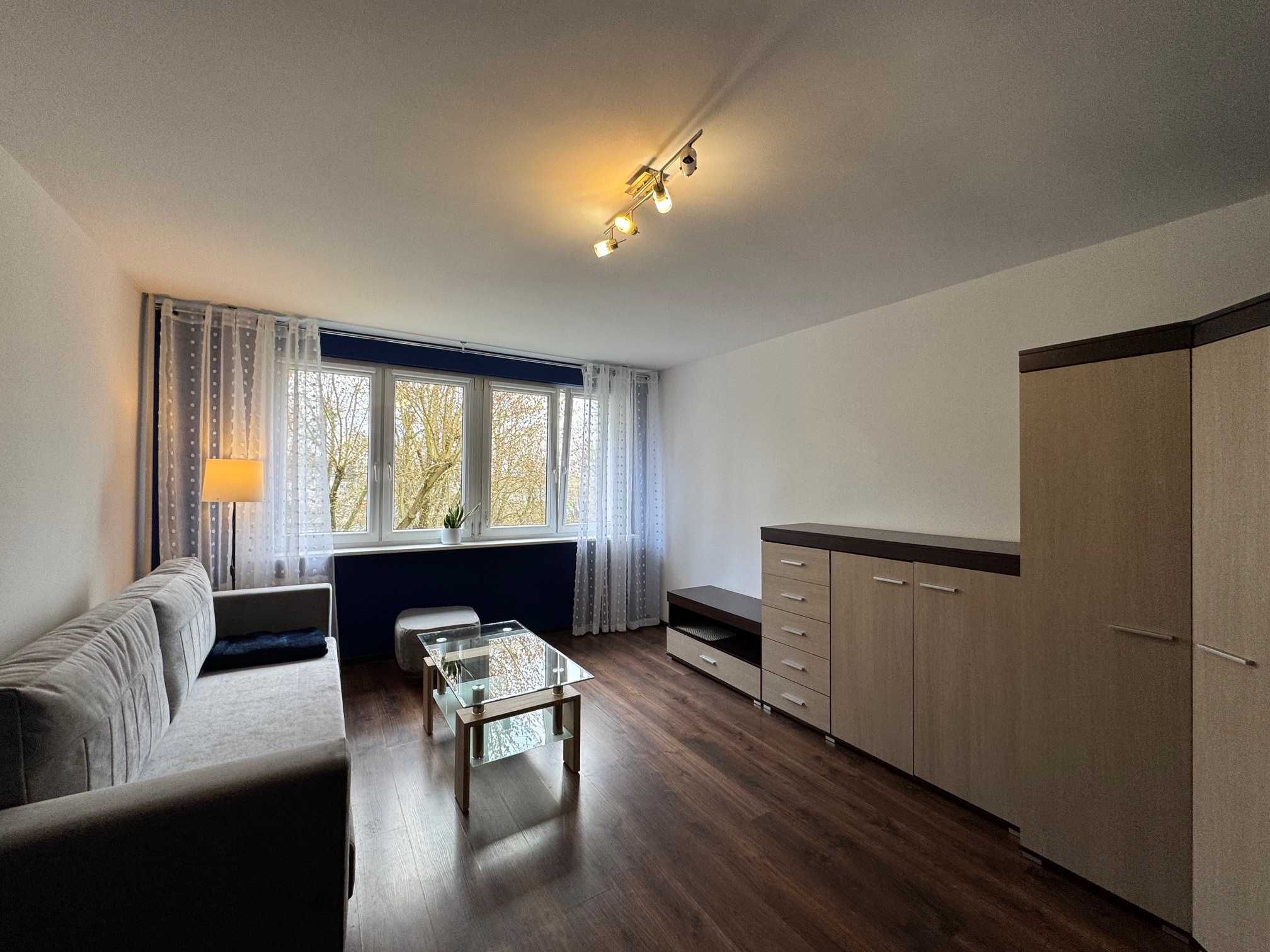 Cozy Studio Apartment with Green View in Quiet Location