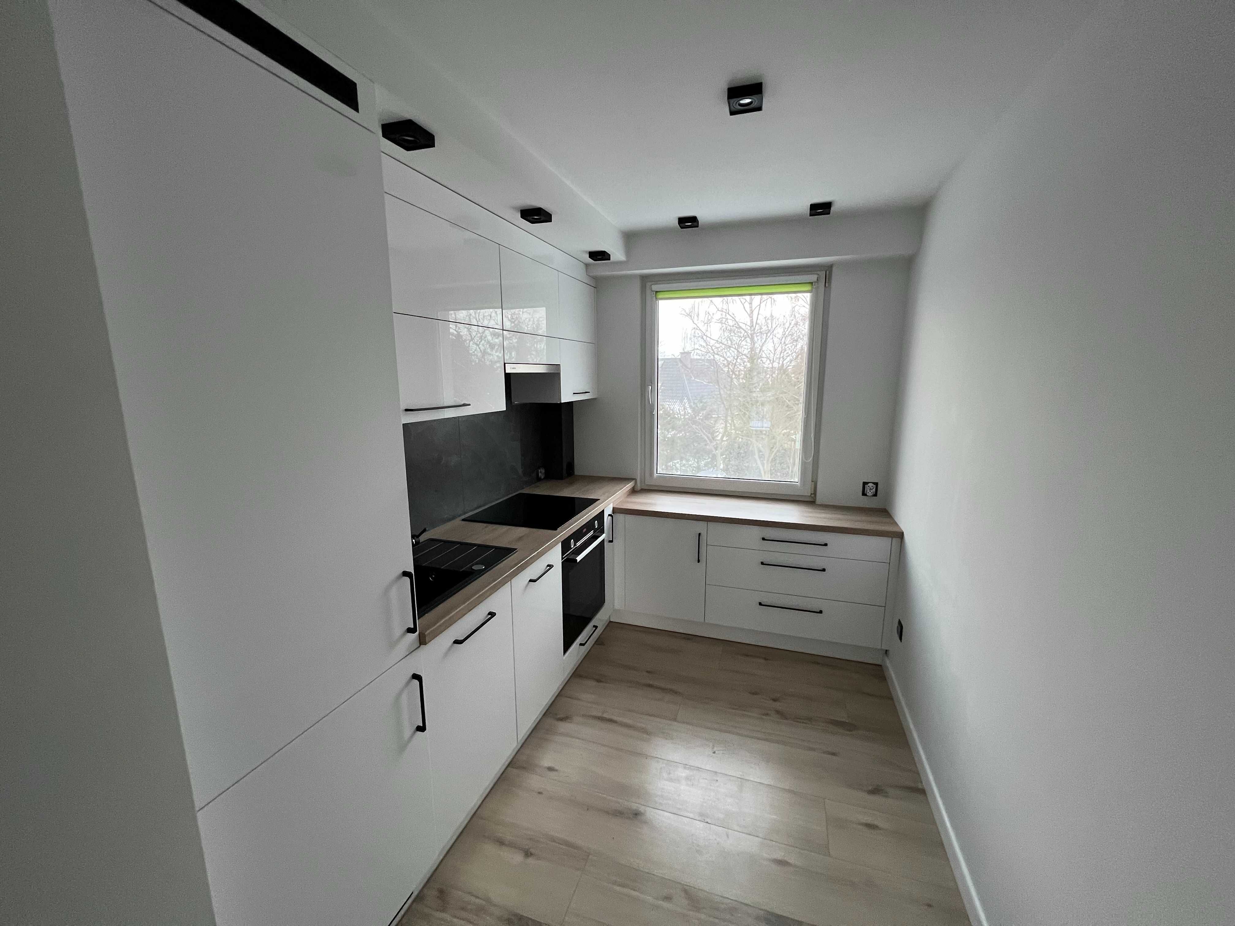 Modern 60m² Apartment with Balcony Near Amenities