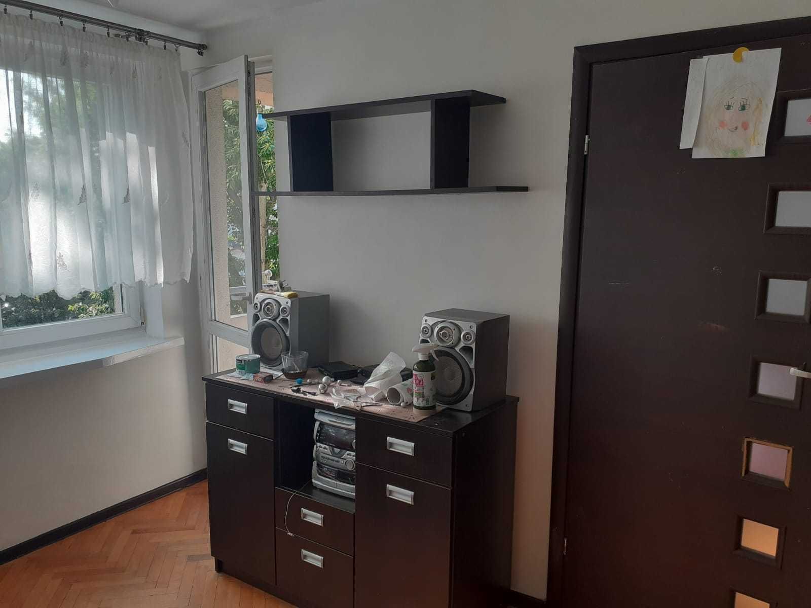 Two-Room Apartment with Elevator on Chryzantem Avenue
