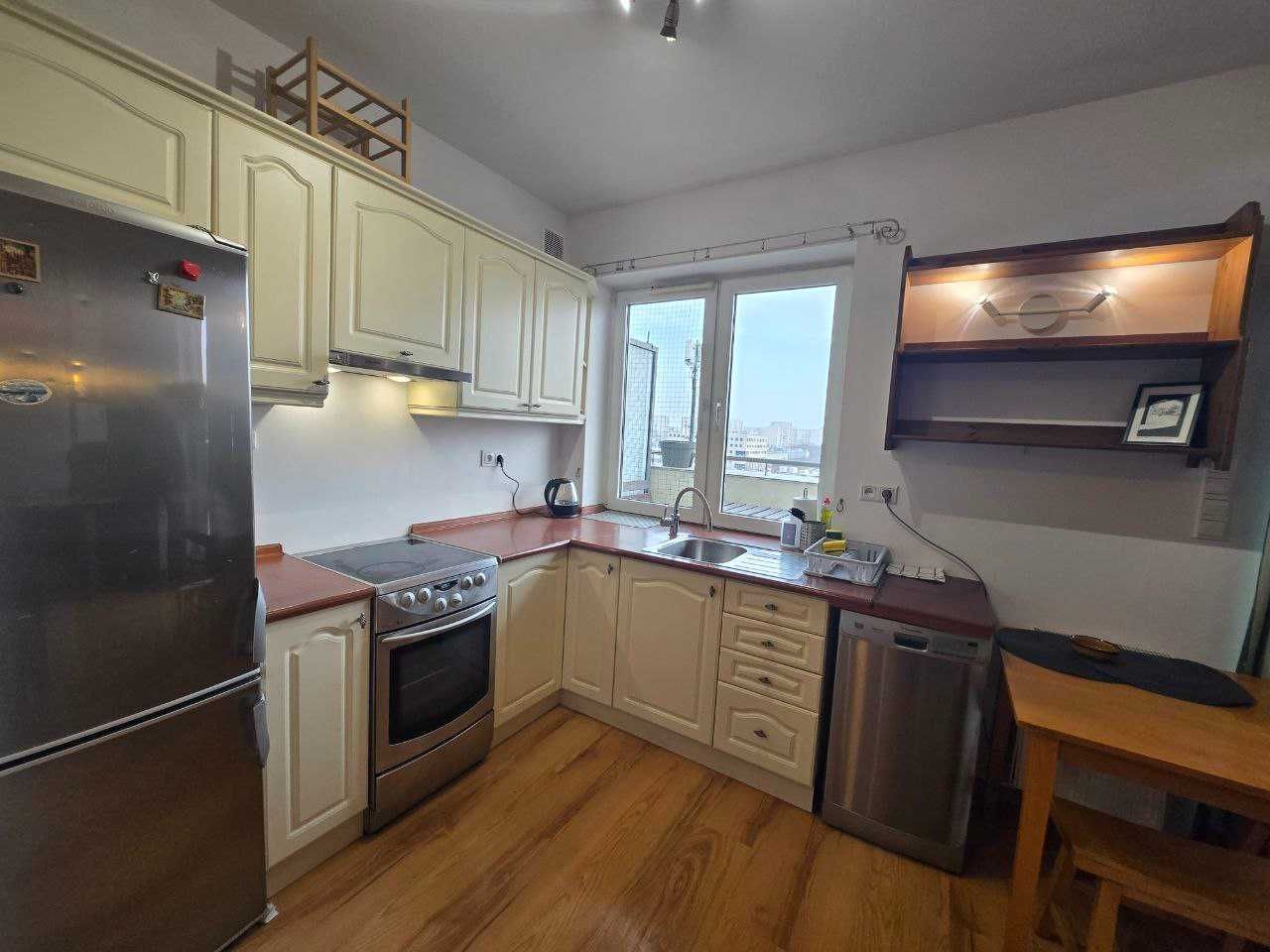 Modern Studio with Large Terrace Near Metro