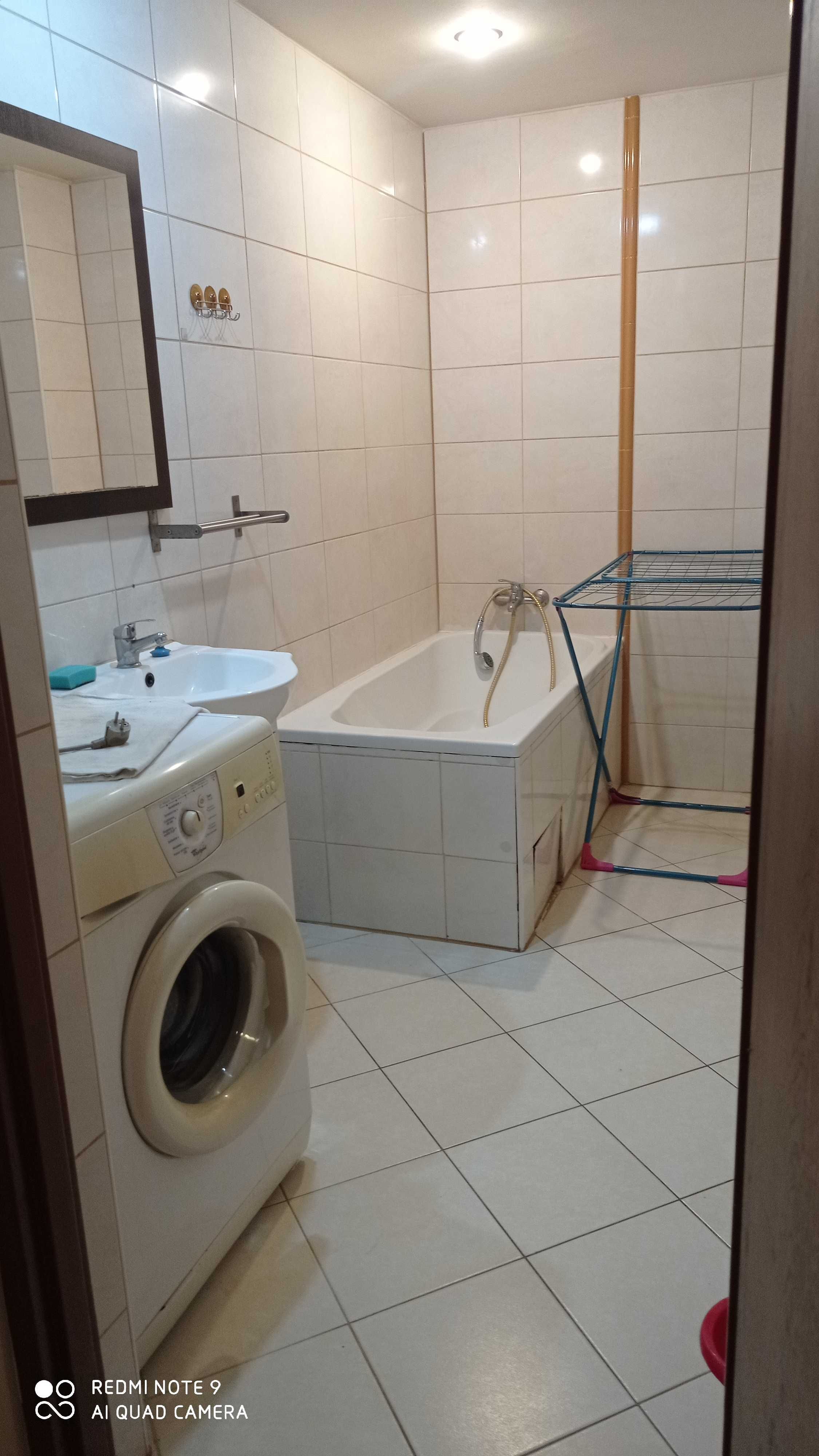 Cozy One-Bedroom Apartment on Zwrotnicza Street