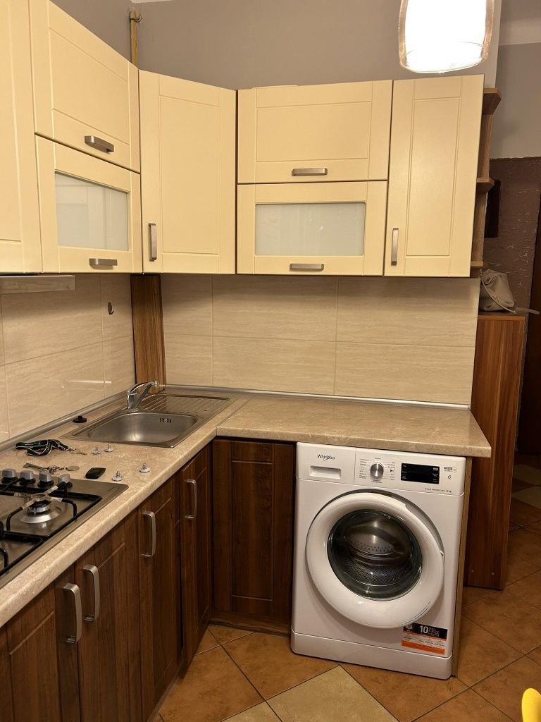 Салыңды студиялық пәтер 30м² жеке ас үйімен саябақ маңында