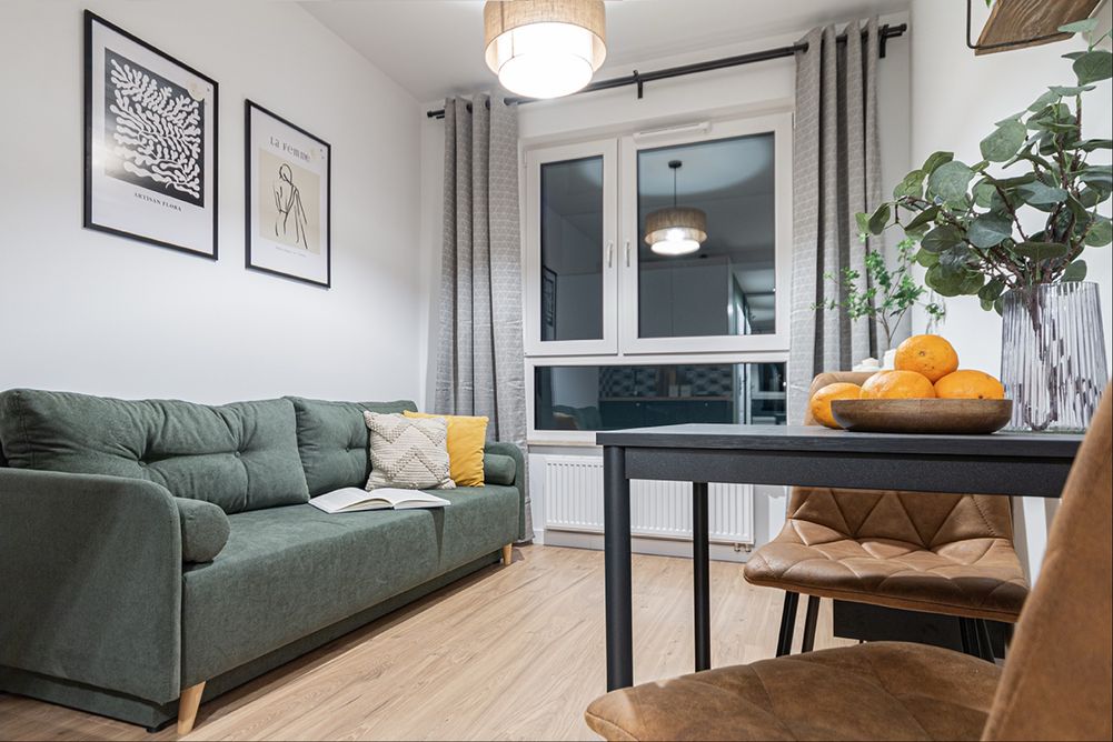 Fully Furnished Studio Apartment in Pruszków City Center