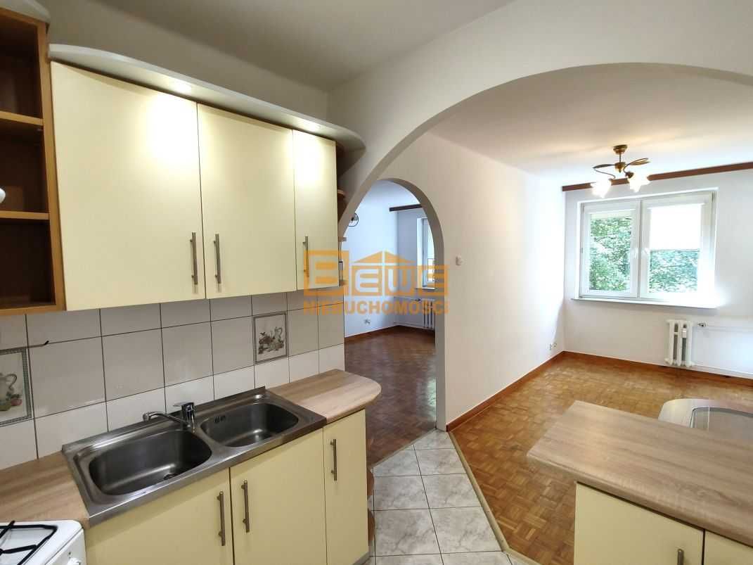 Cozy 2-Room Apartment Near City Center