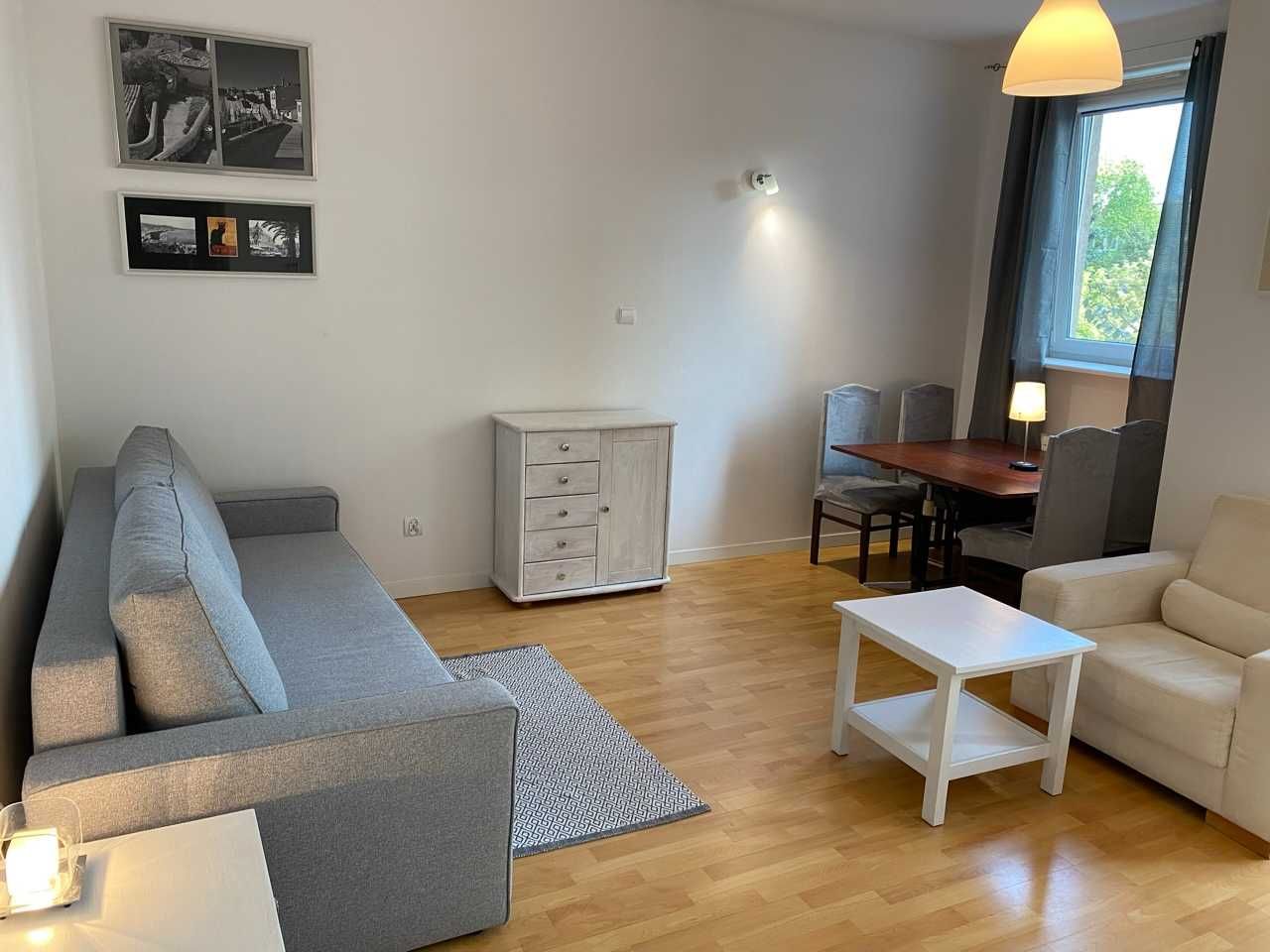 Cozy Studio Apartment with Balcony and Garage Parking in Warsaw Natolin