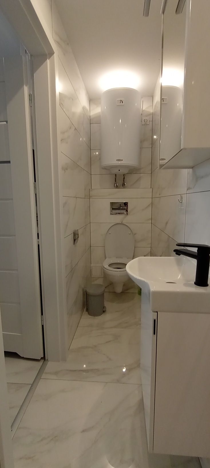 Modern Studio Near University and Shopping Centers