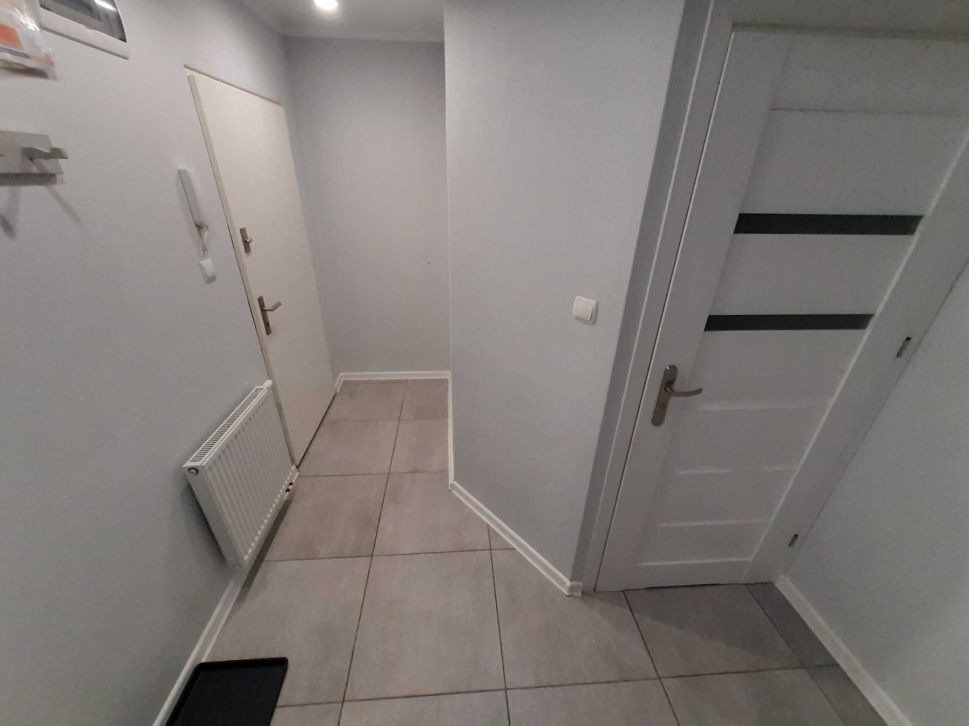 Cozy Apartment Near City Center with Comfortable Amenities