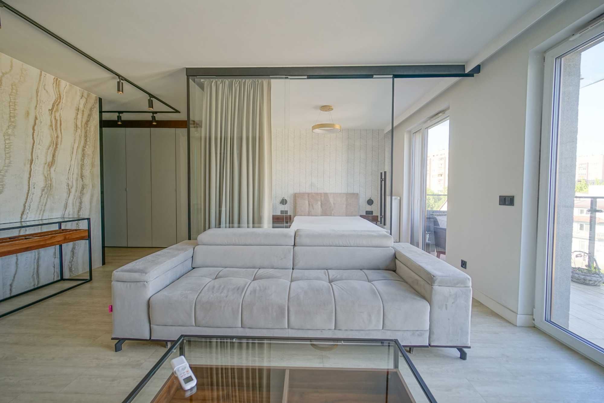 Modern 2-Room Apartment with Balcony and Garage Parking