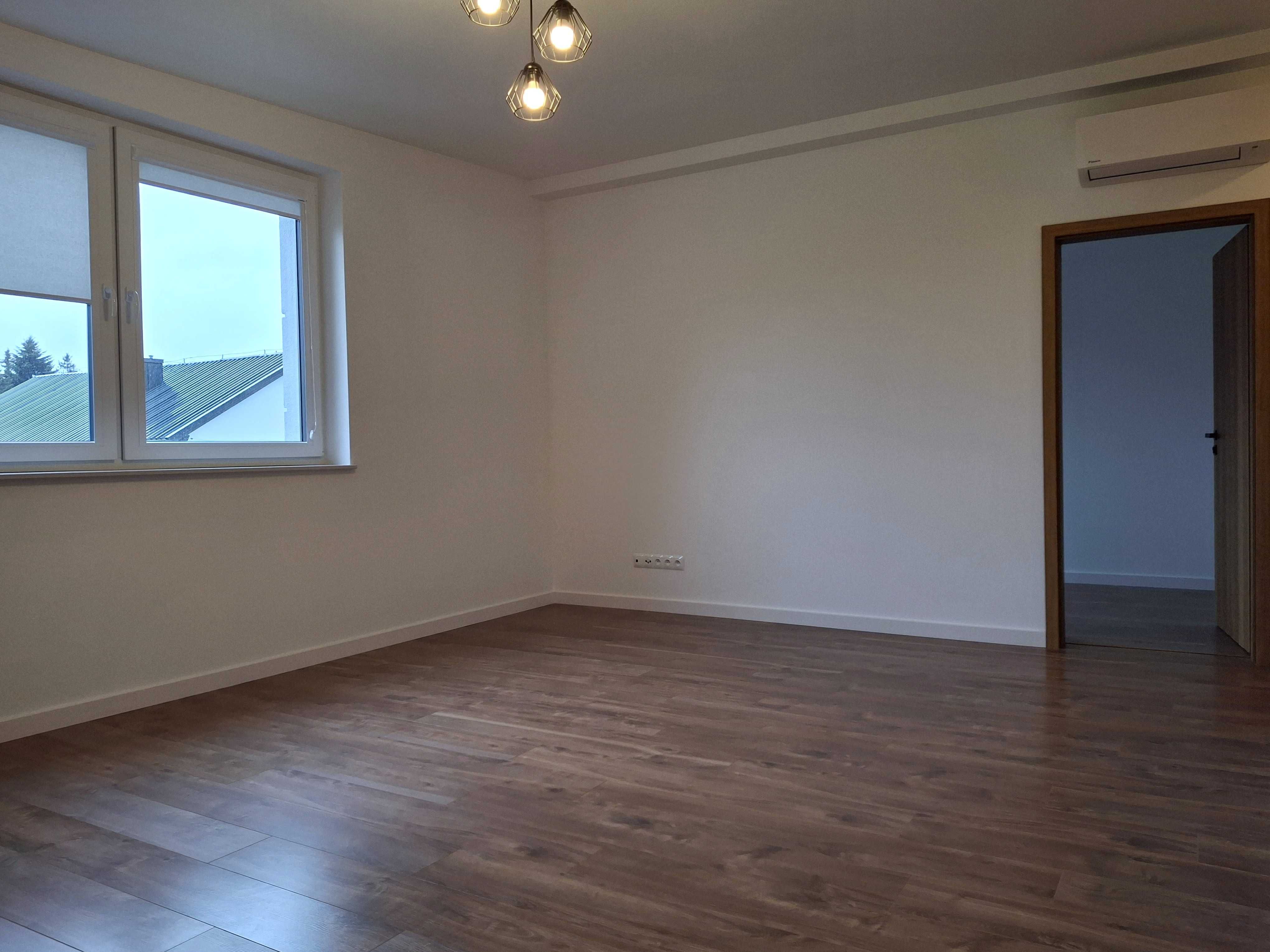 2-Room Unfurnished Apartment near USDK, Modern Building, 45m²