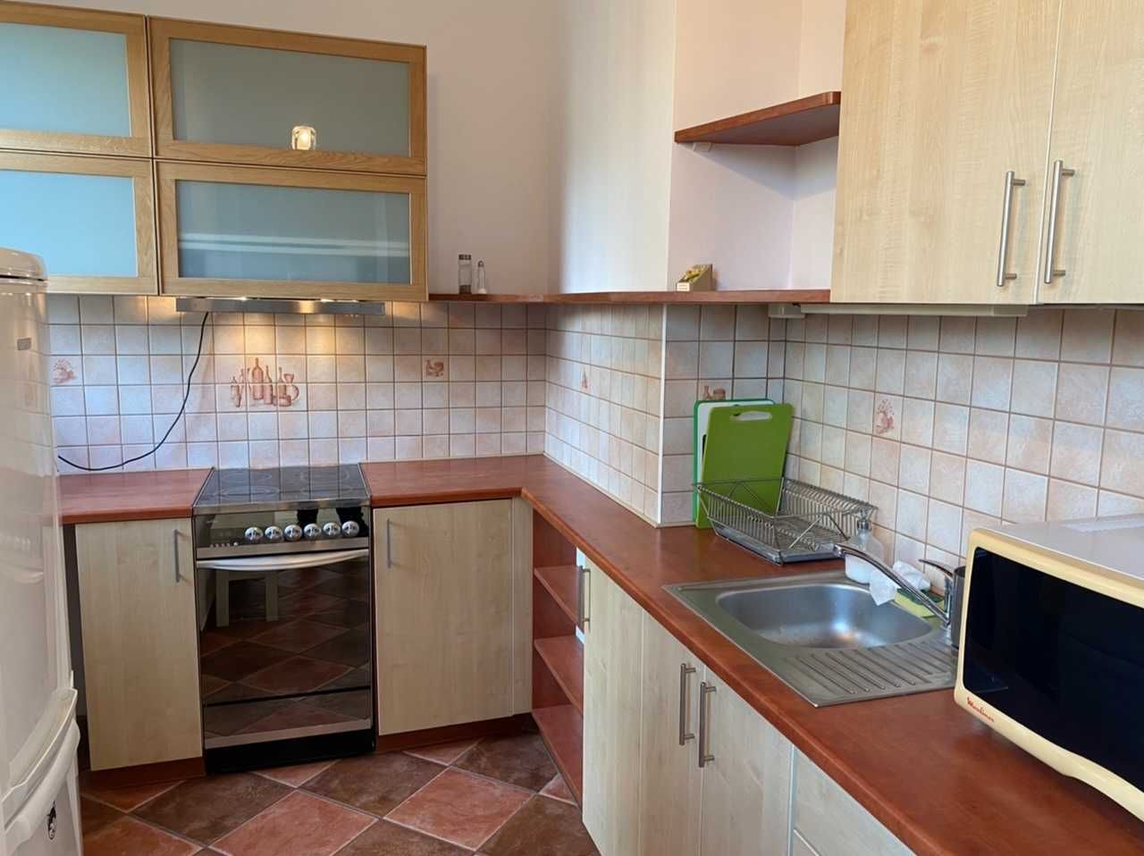 Cozy Studio Apartment with Balcony and Garage Parking in Warsaw Natolin