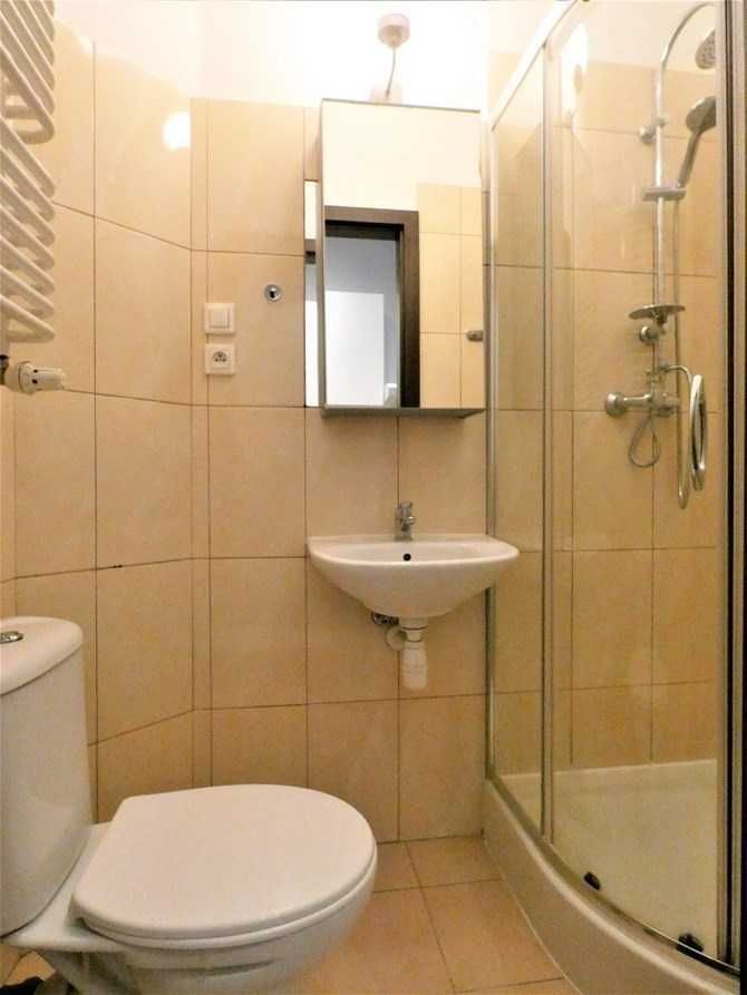 Bright Studio Apartment in Krakow, Close to City Center and Universities