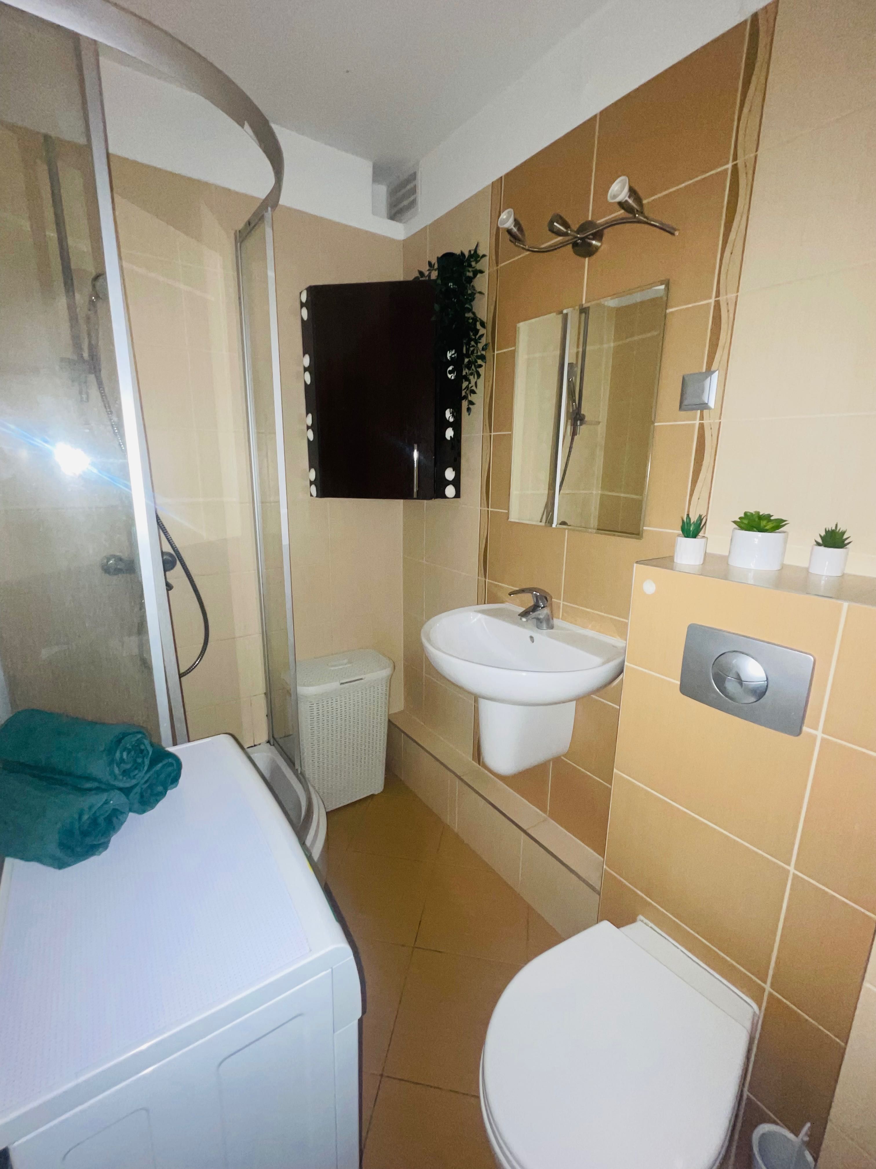 Spacious Studio Apartment in Green Area of Prawobrzeża