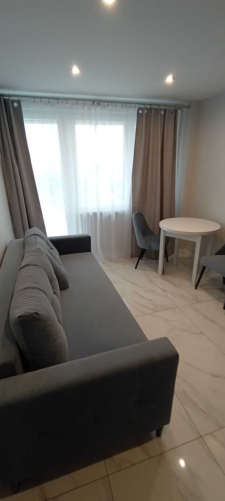 Modern Studio Near University and Shopping Centers