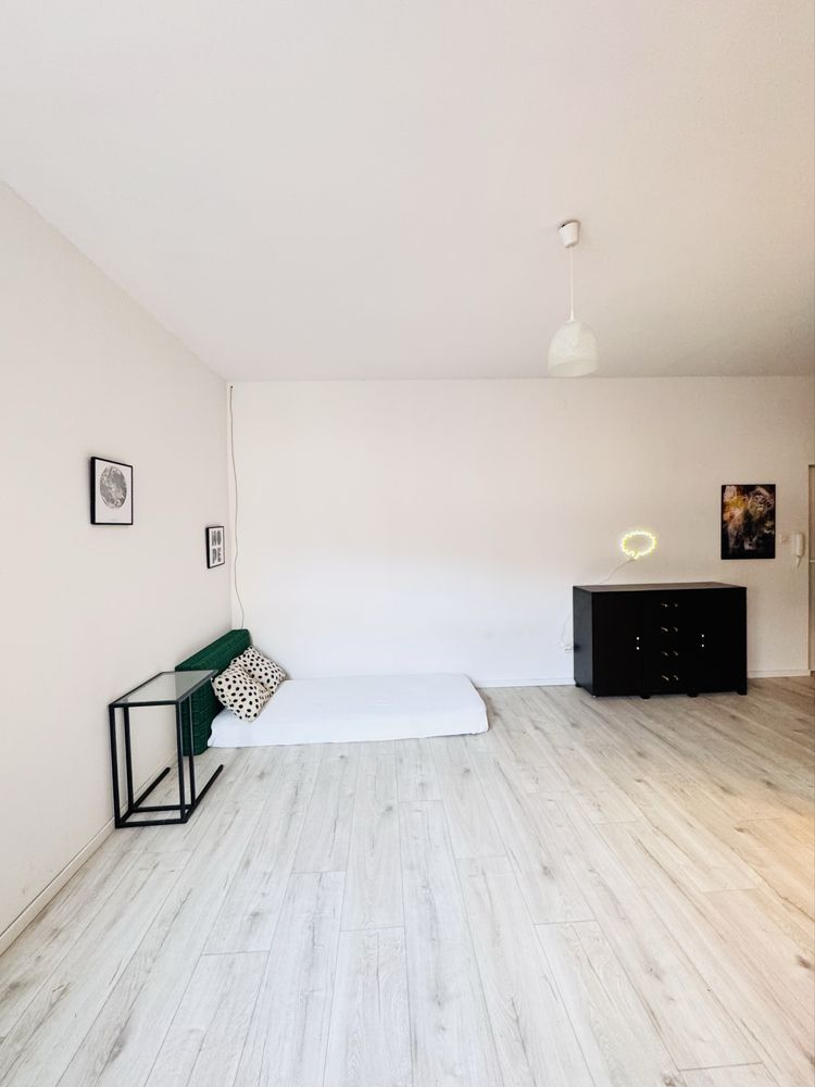 Cozy 21m² Studio Apartment in Podgórze, Near Limanowskiego Stop