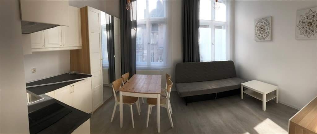Cozy 25m² Studio Apartment near Krasińskiego Street