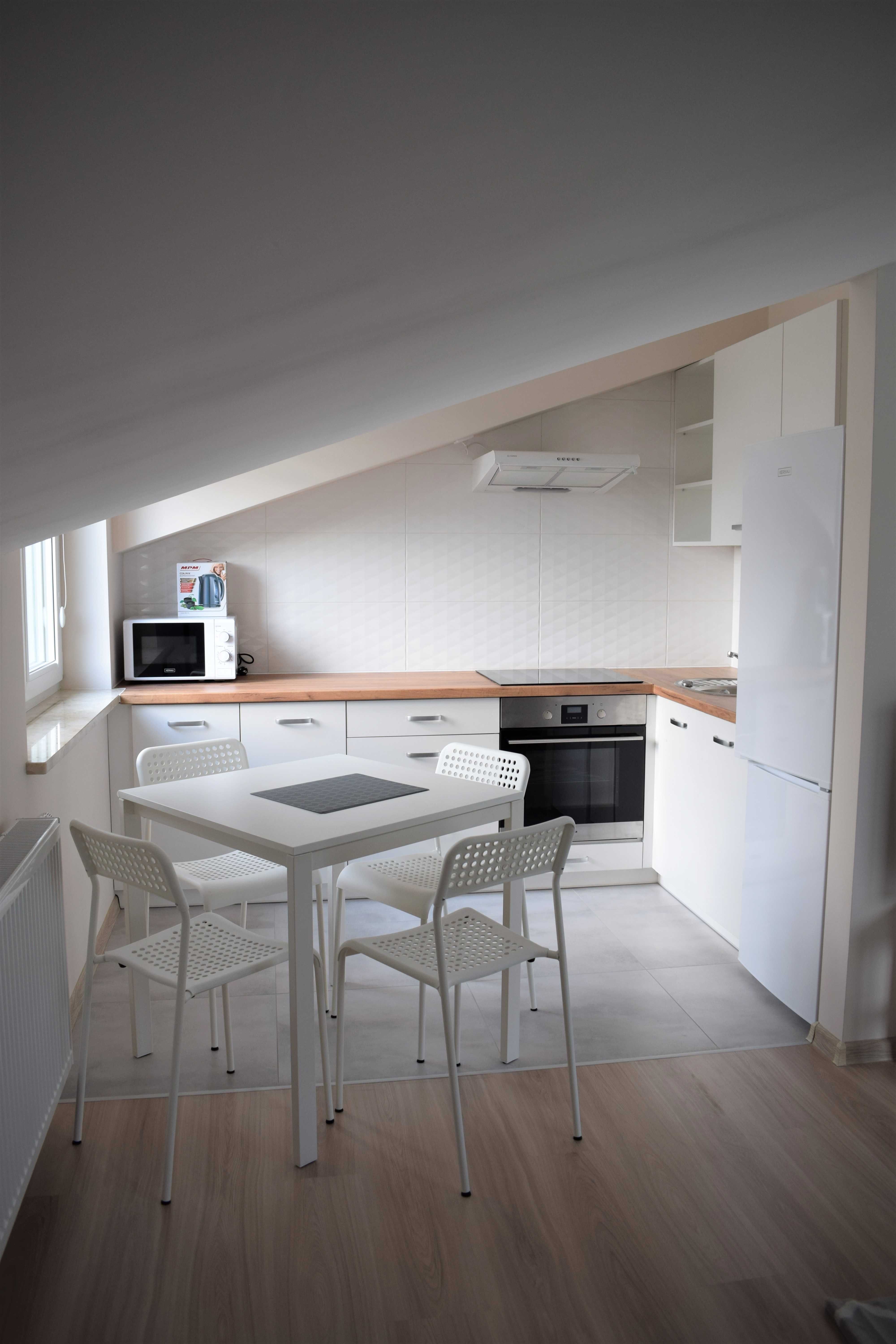 Modern 57m² Apartment with Two Balconies Near Center