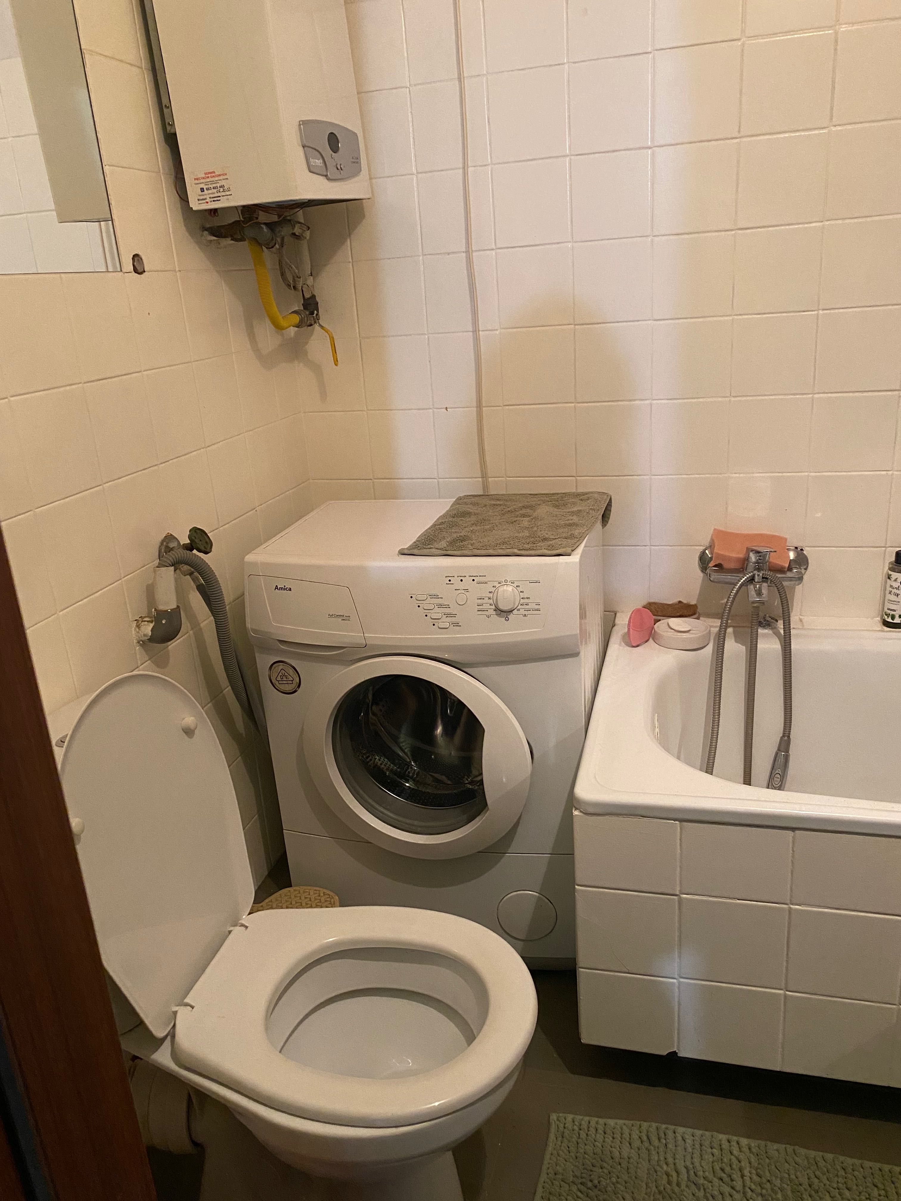 Modern 30m² Studio with Separate Sleeping Area
