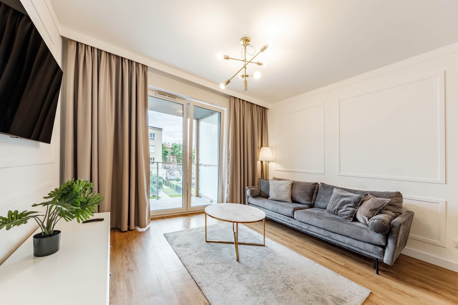 Modern Studio Apartments for Hourly Rent in Lublin