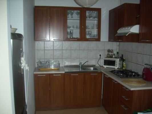 Млociny метросына жақын 2 бөлмелі пәтер, заманауи ыңғайлылықтарымен