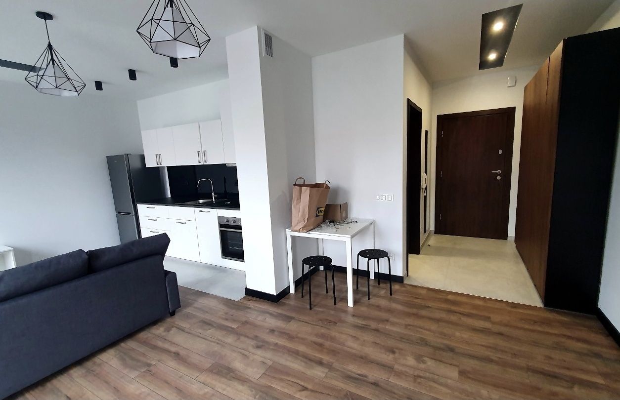 Fully Equipped 40m² Apartment on Top Floor with Elevator