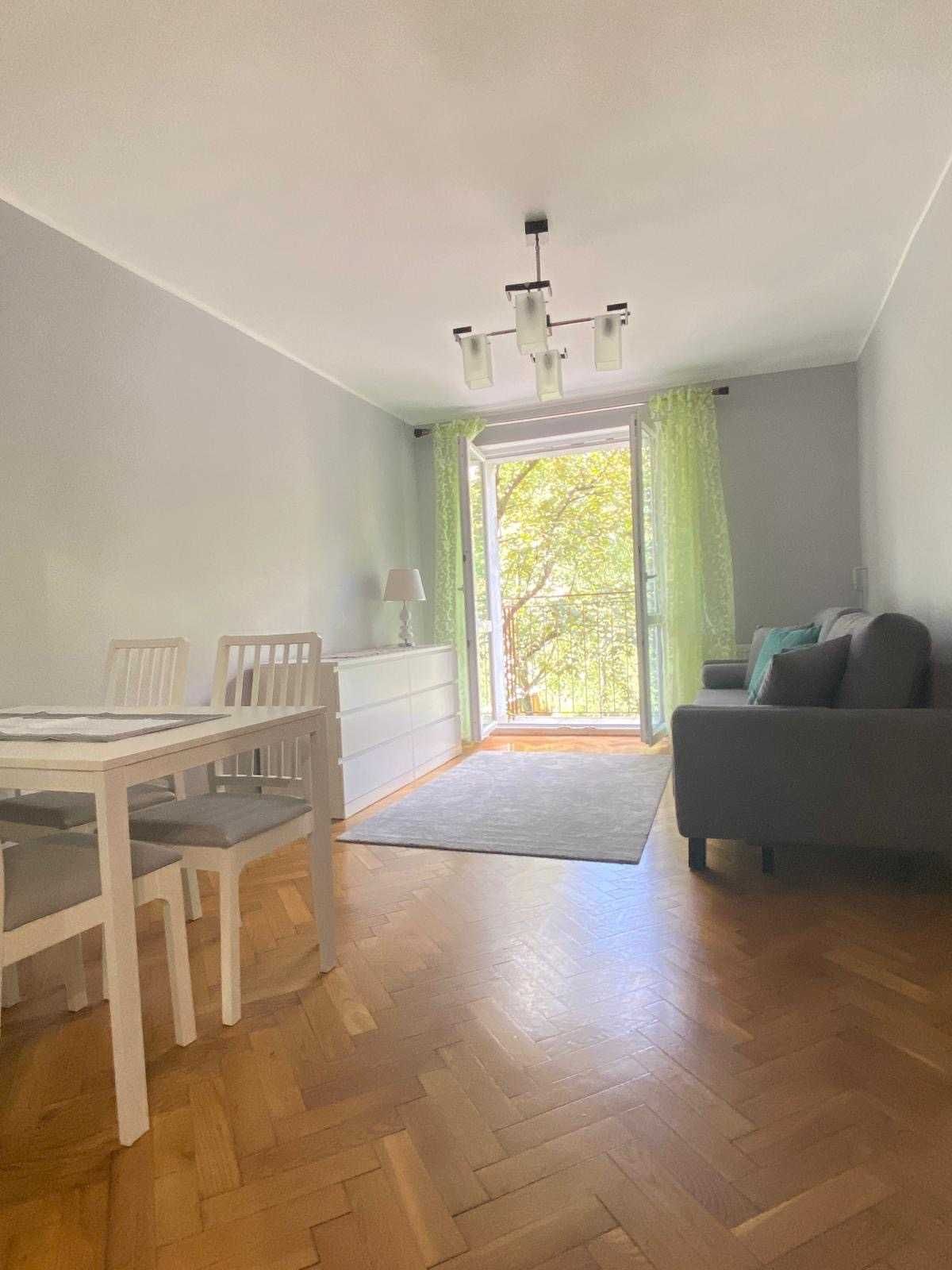 Spacious 2-Room Apartment in Łazarz near Łazarski Market