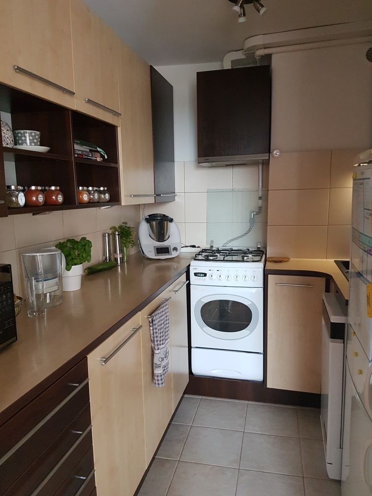 Жасыл, қолжетімді орналасқан 30м² функционалды студиялық пәтер