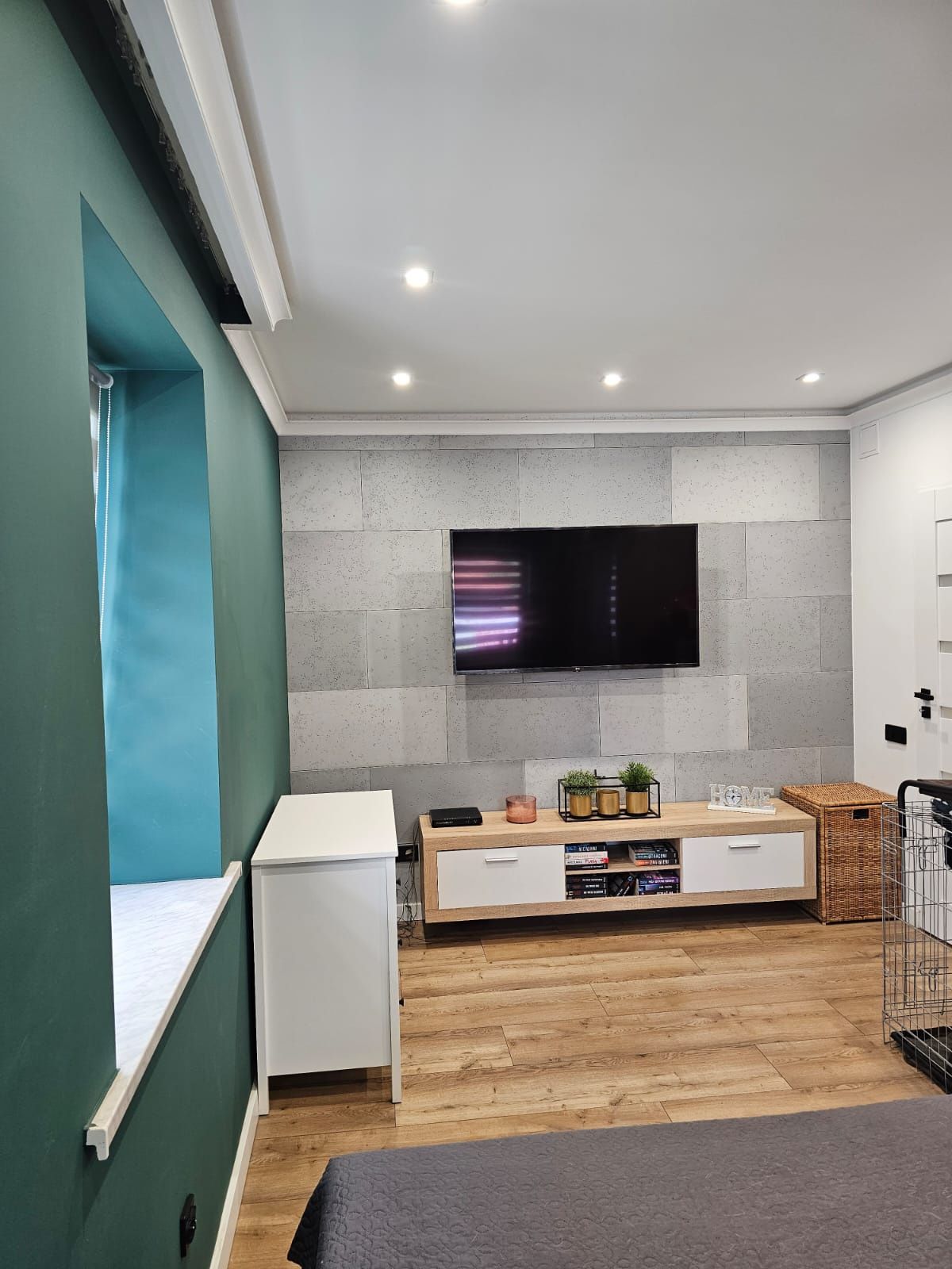 Modern Two-Room Apartment with Parking Near Wroclaw