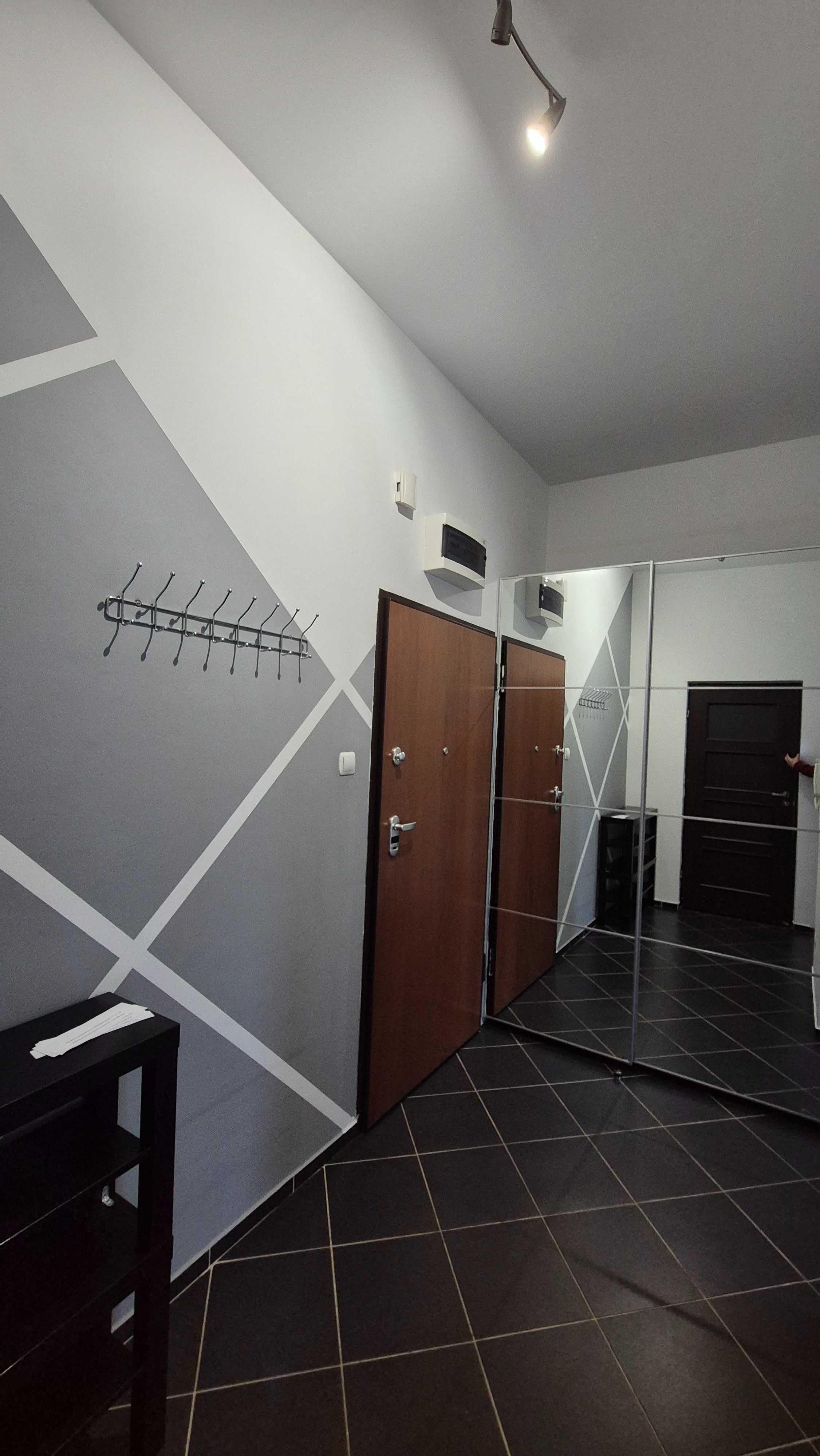 Modern Studio Apartment with Fully Equipped Kitchen