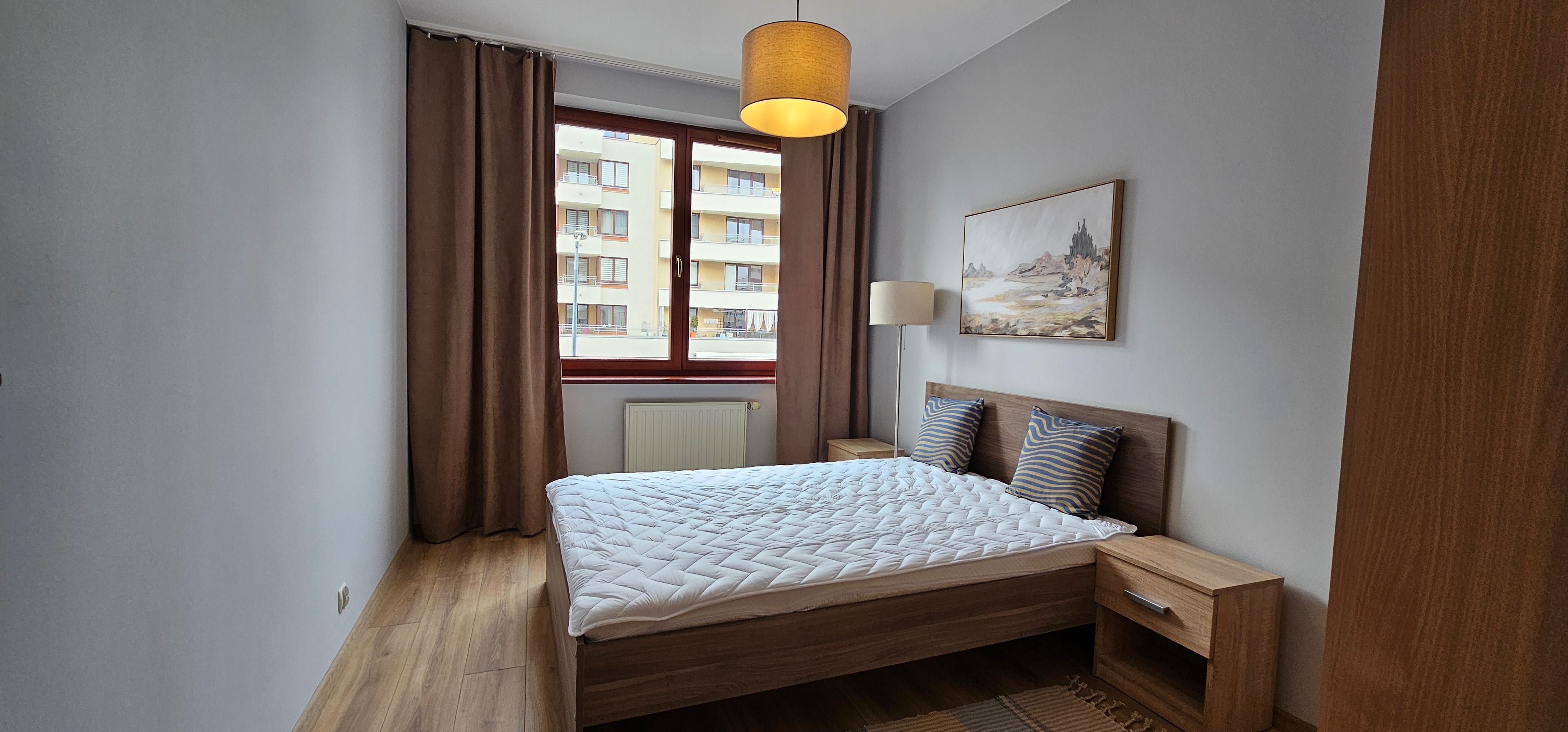 Modern 2-Bed Apartment with Balcony in Secured Complex