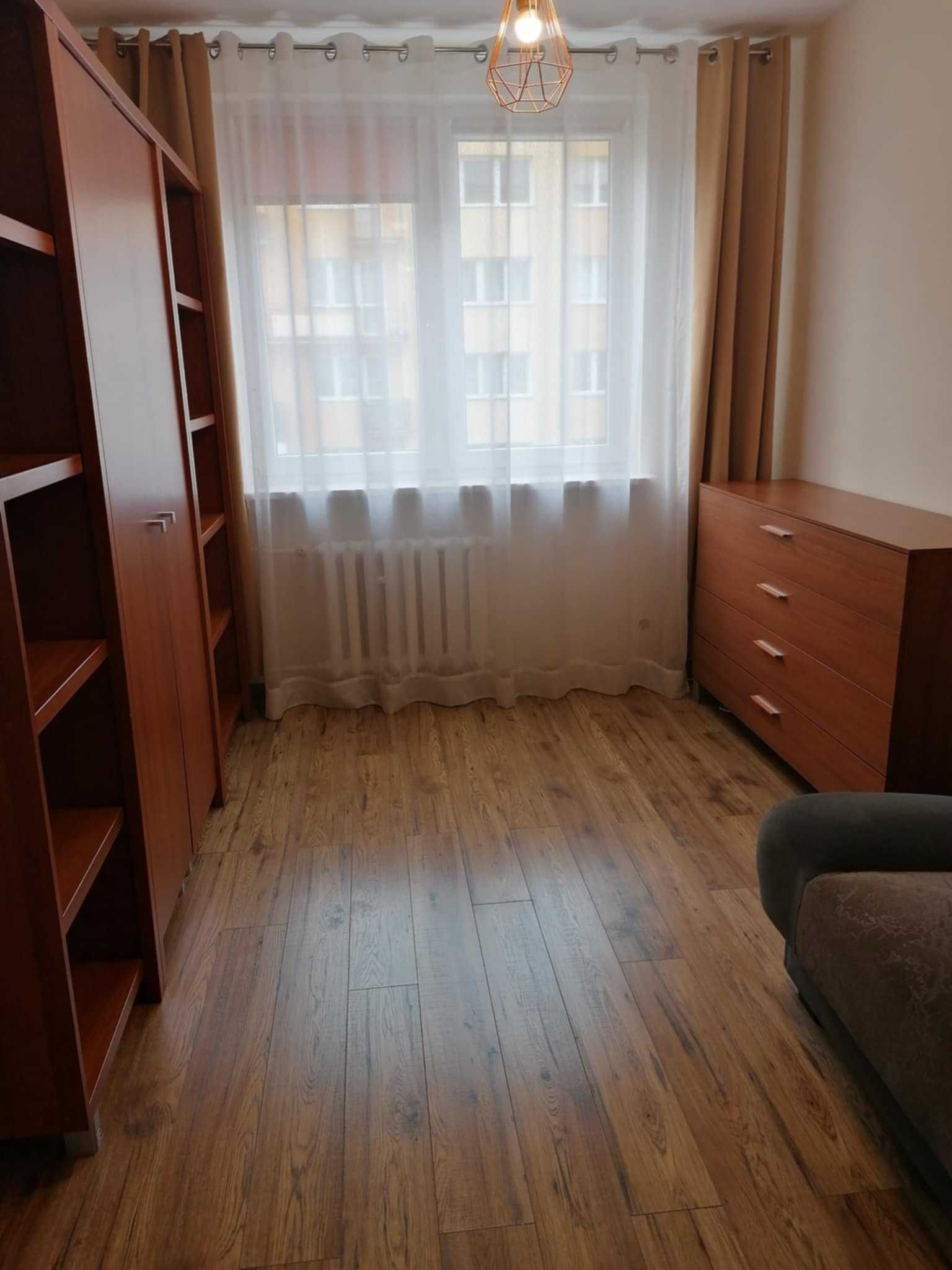 2-комнатная квартира в Пулавах, улица Норвида, полностью меблирована