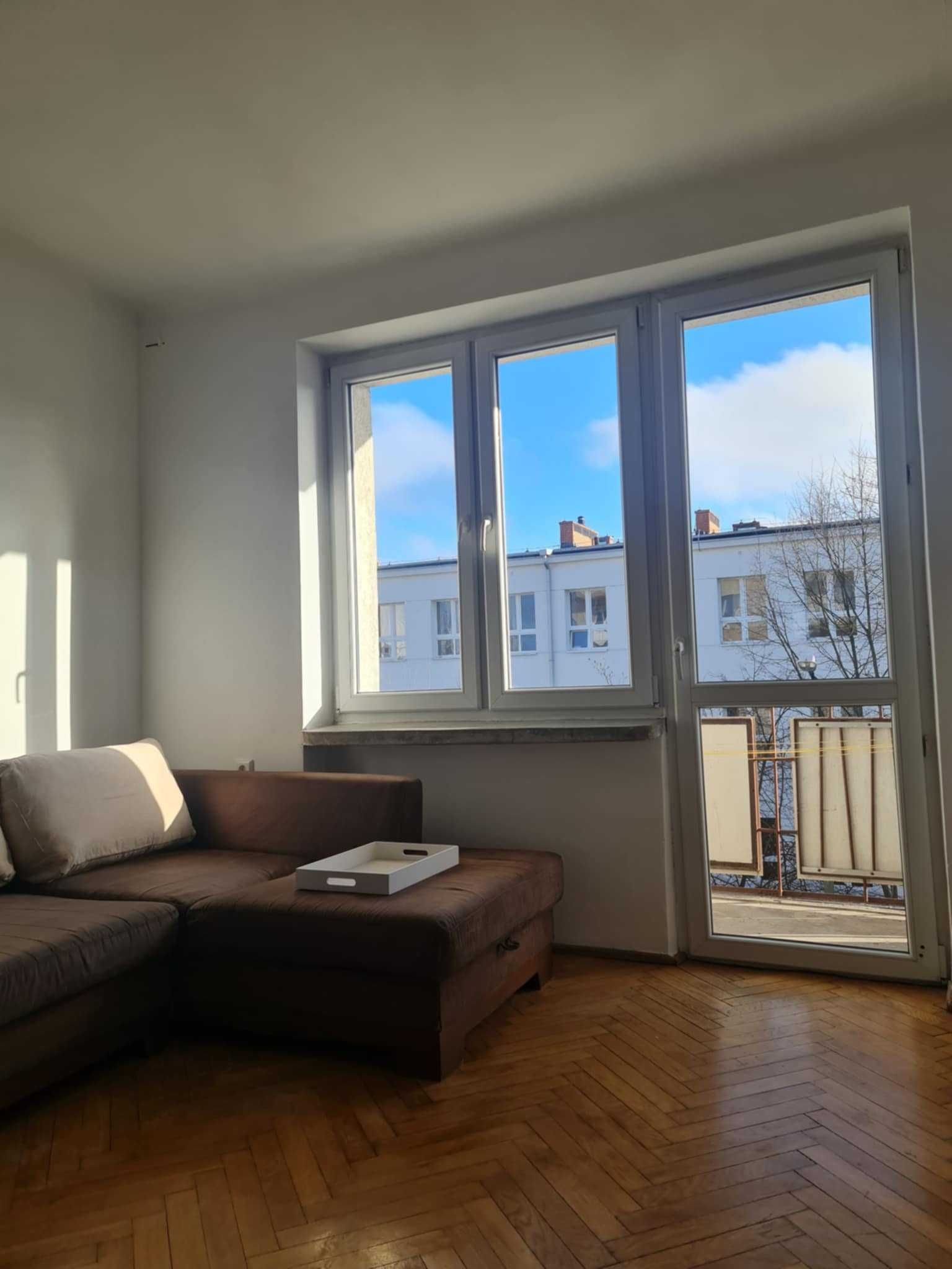 Bright Two-Room Apartment with Gas Kitchen