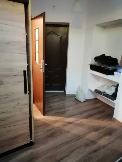 Фабричная көшесіндегі студия, толық жабдықталған