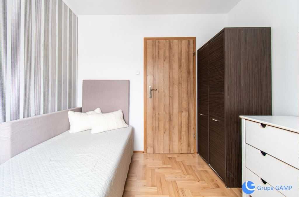 Comfortable 3-Room Apartment near UJ Campus with Balcony