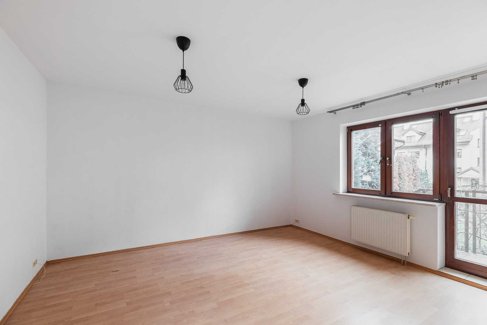 Spacious 68m² Apartment with Garden in Pruszków