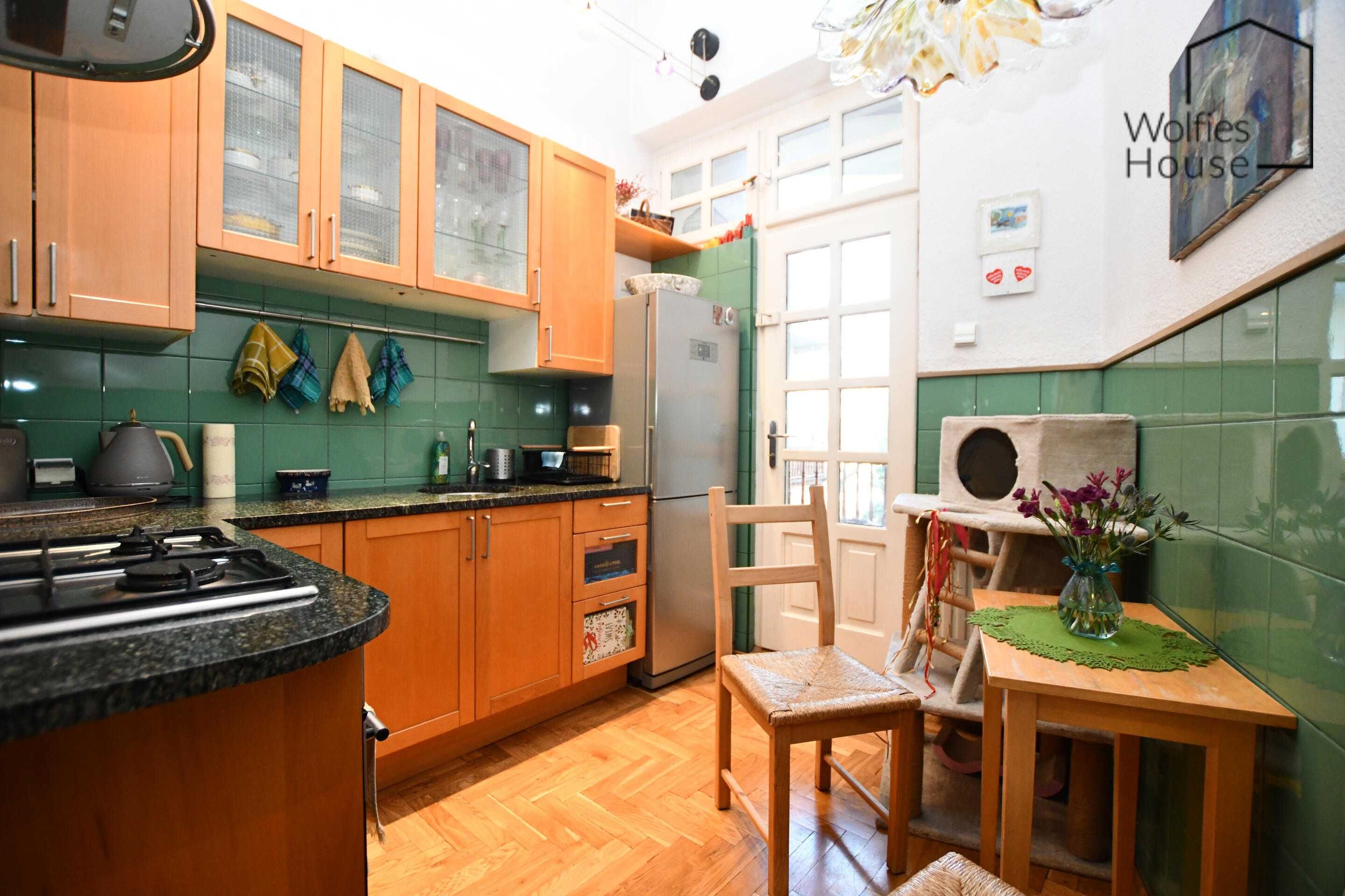 Spacious Apartment in Krakow City Center