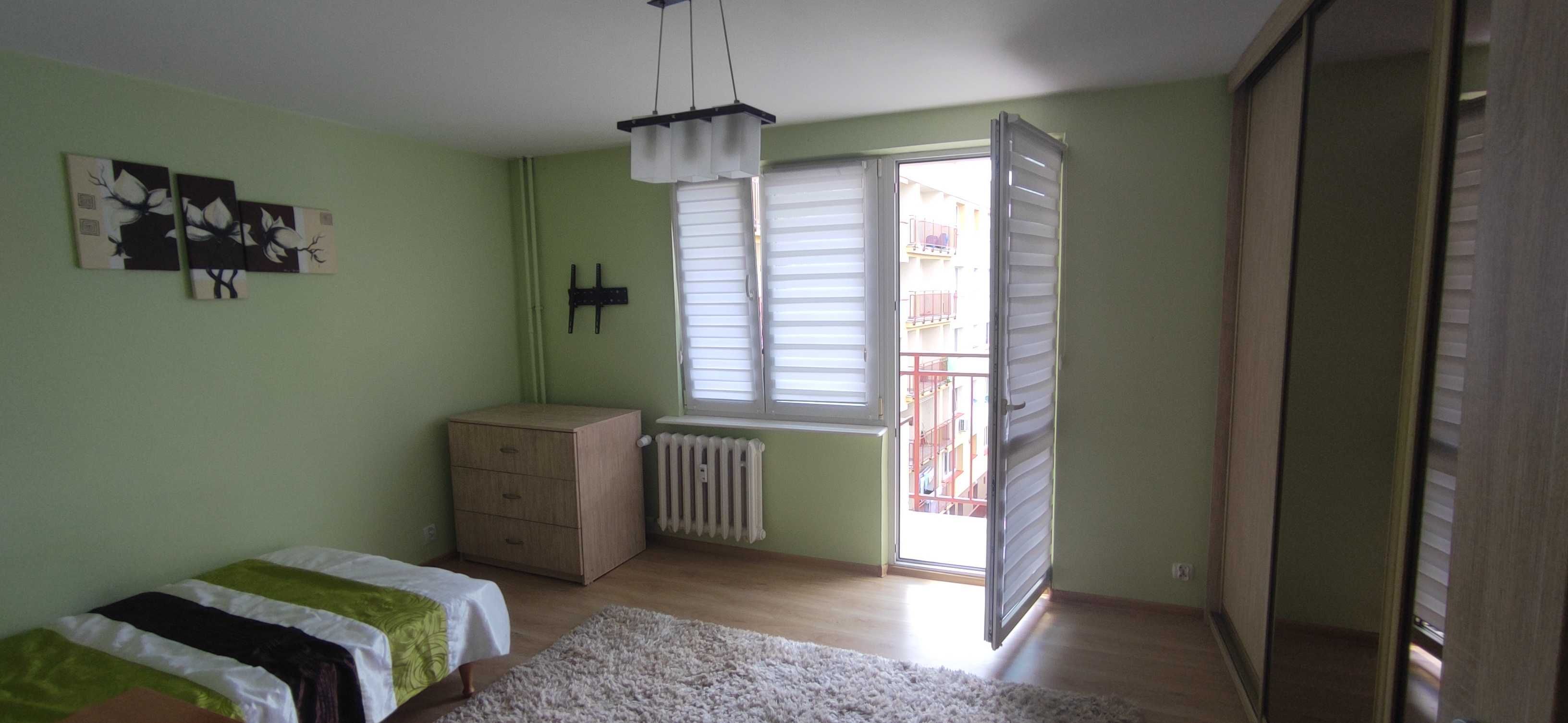 Functional 2-room apartment with balconies in Tarnow