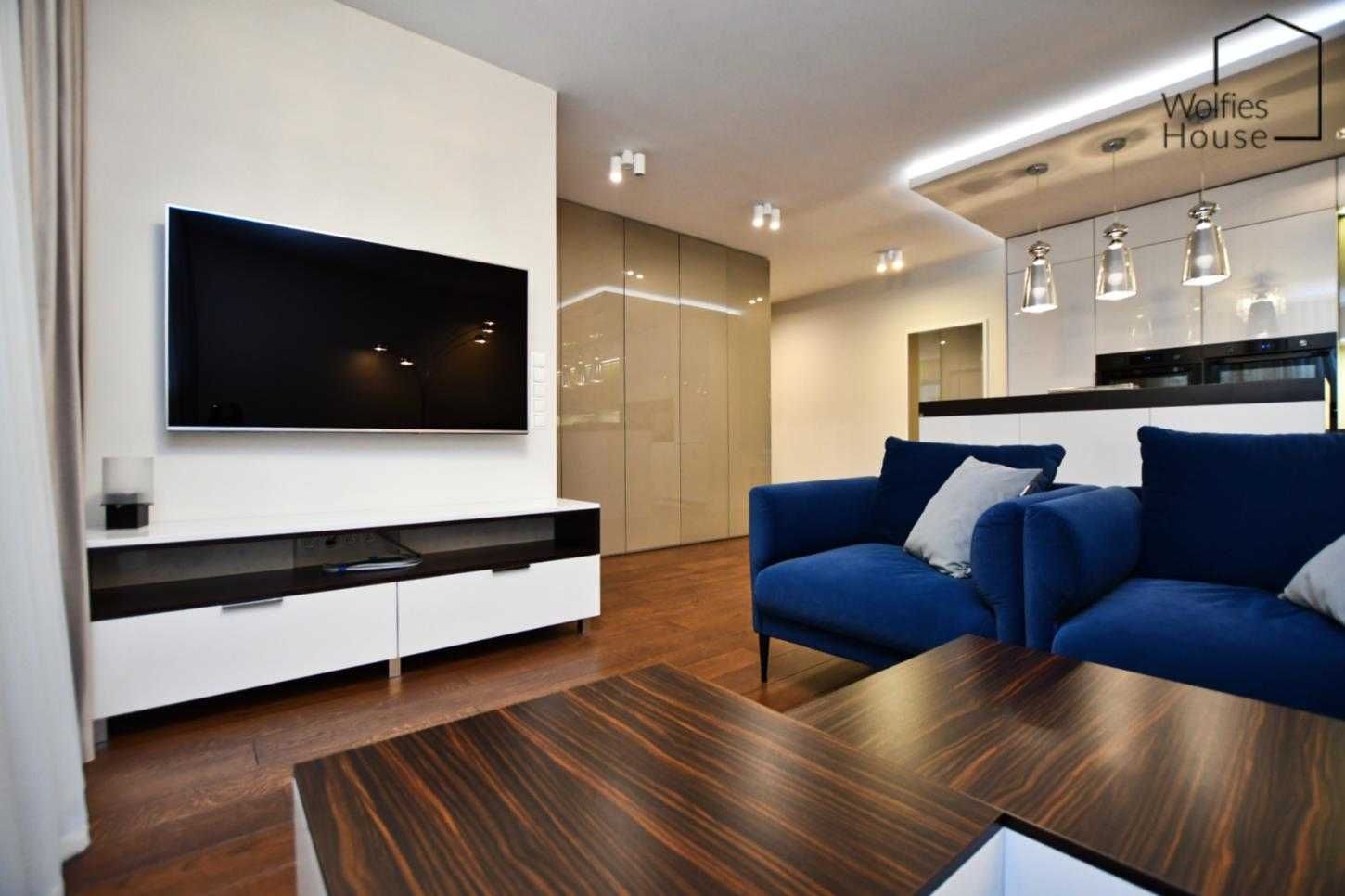 Spacious 2-Room Apartment in Historic Krakow Center