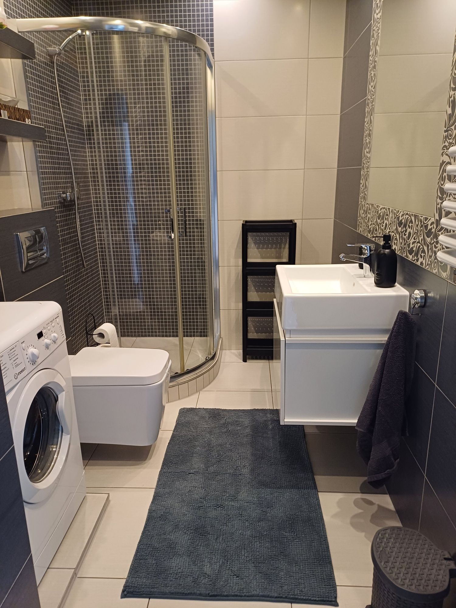Cozy 2-Room Apartment Near Sea, 43m2, Modern Design
