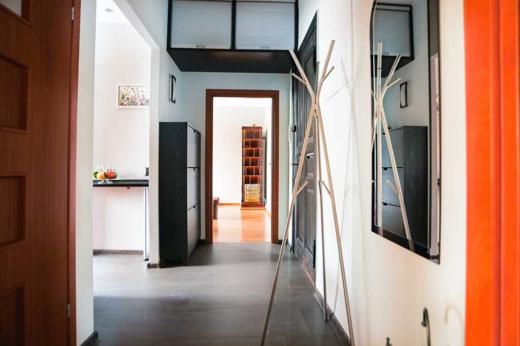 Spacious 2-Room Apartment in Historic Gdańsk Building