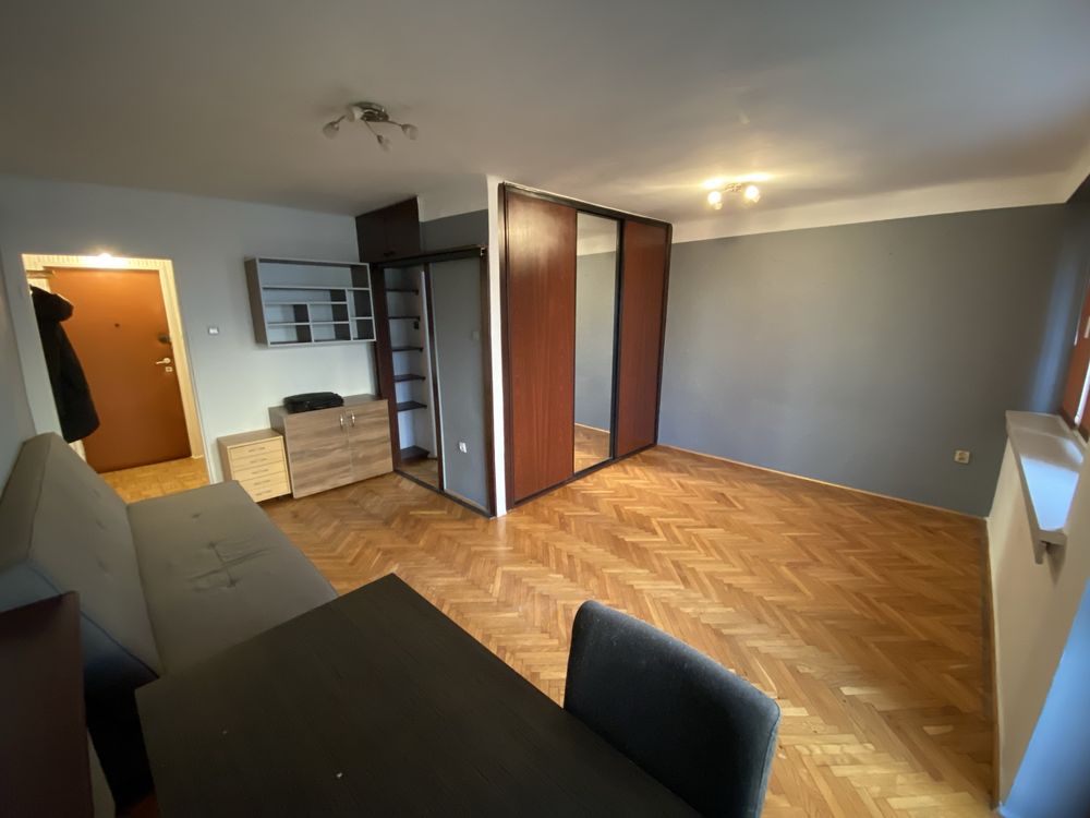 Spacious Apartment in Lublin City Center with Separate Kitchen